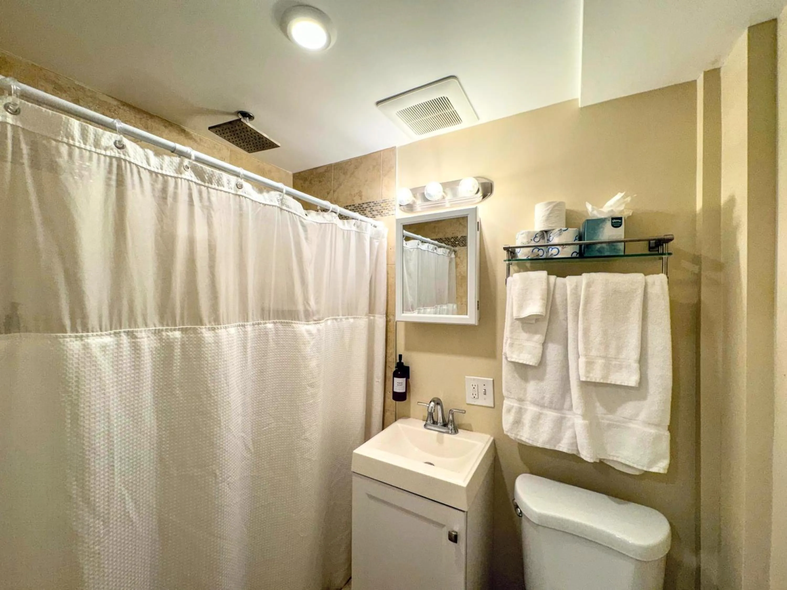 Bathroom in Copley House