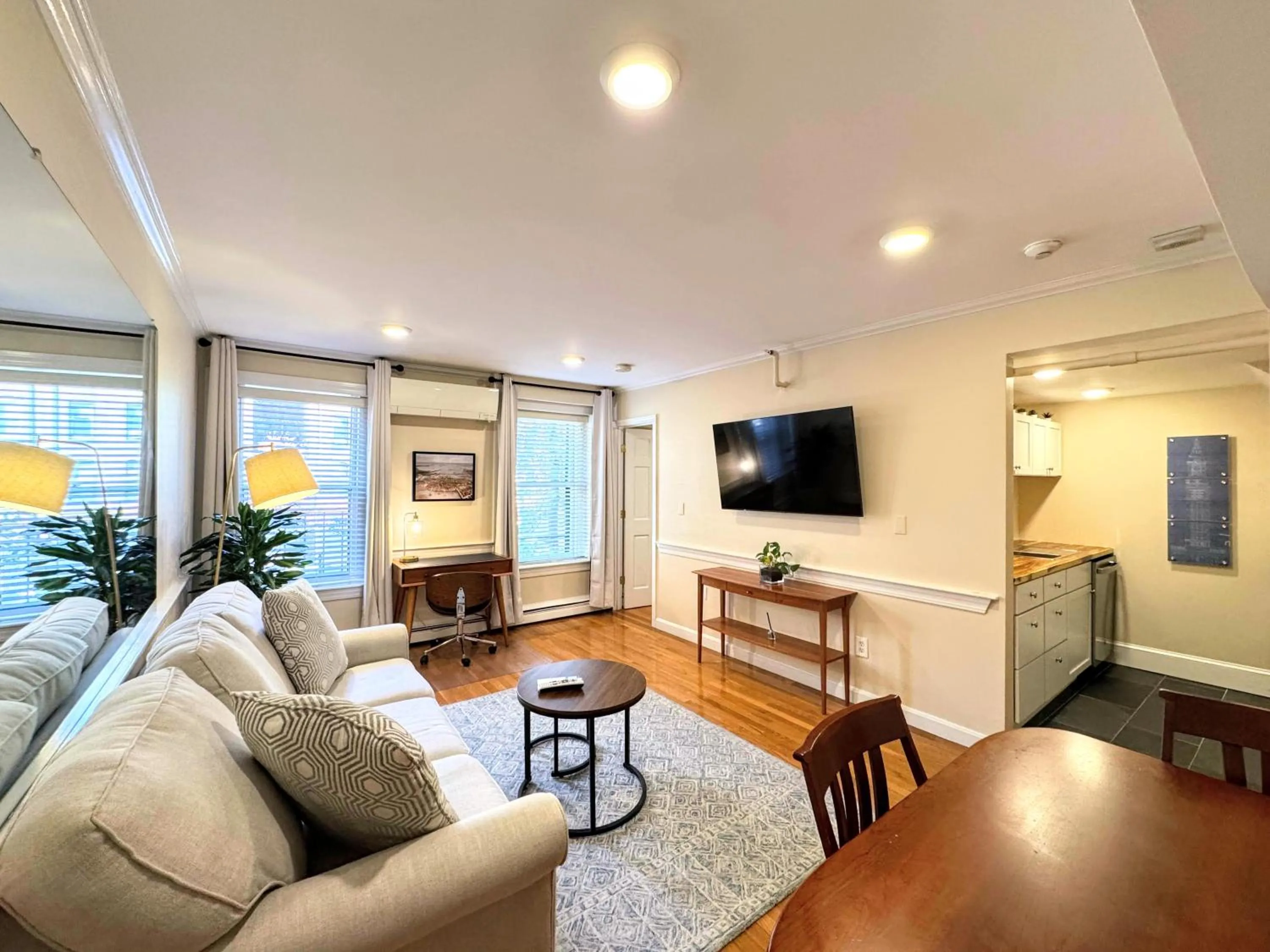 Photo of the whole room in Copley House