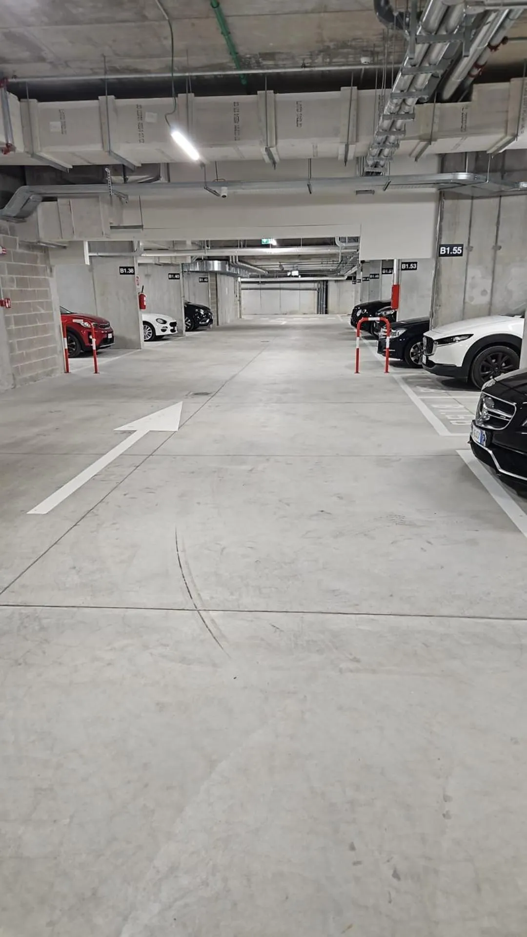 Parking in GOGO` Petit Hotel