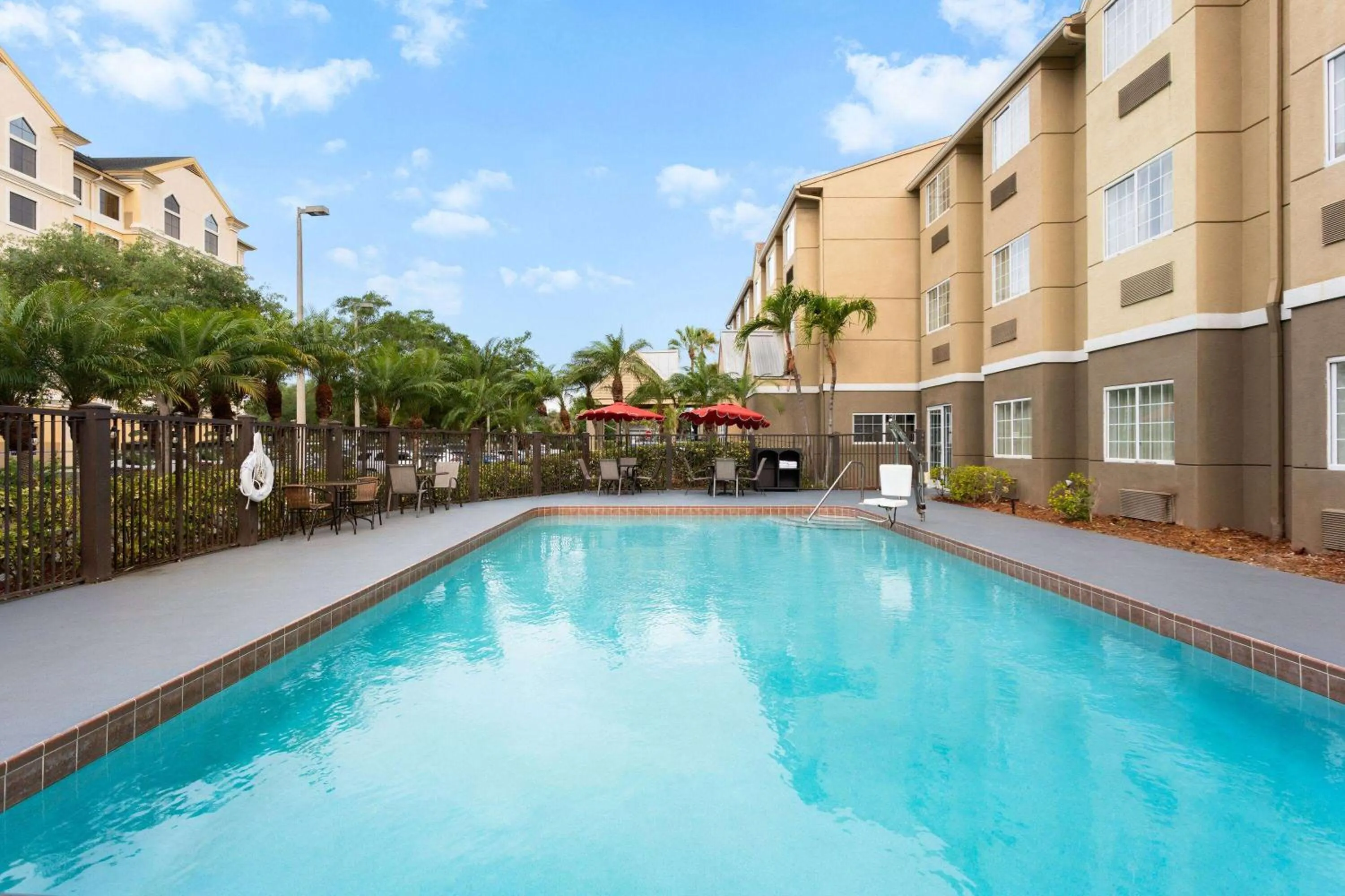 Pool view in Baymont by Wyndham Orlando-International Dr-Universal Blvd