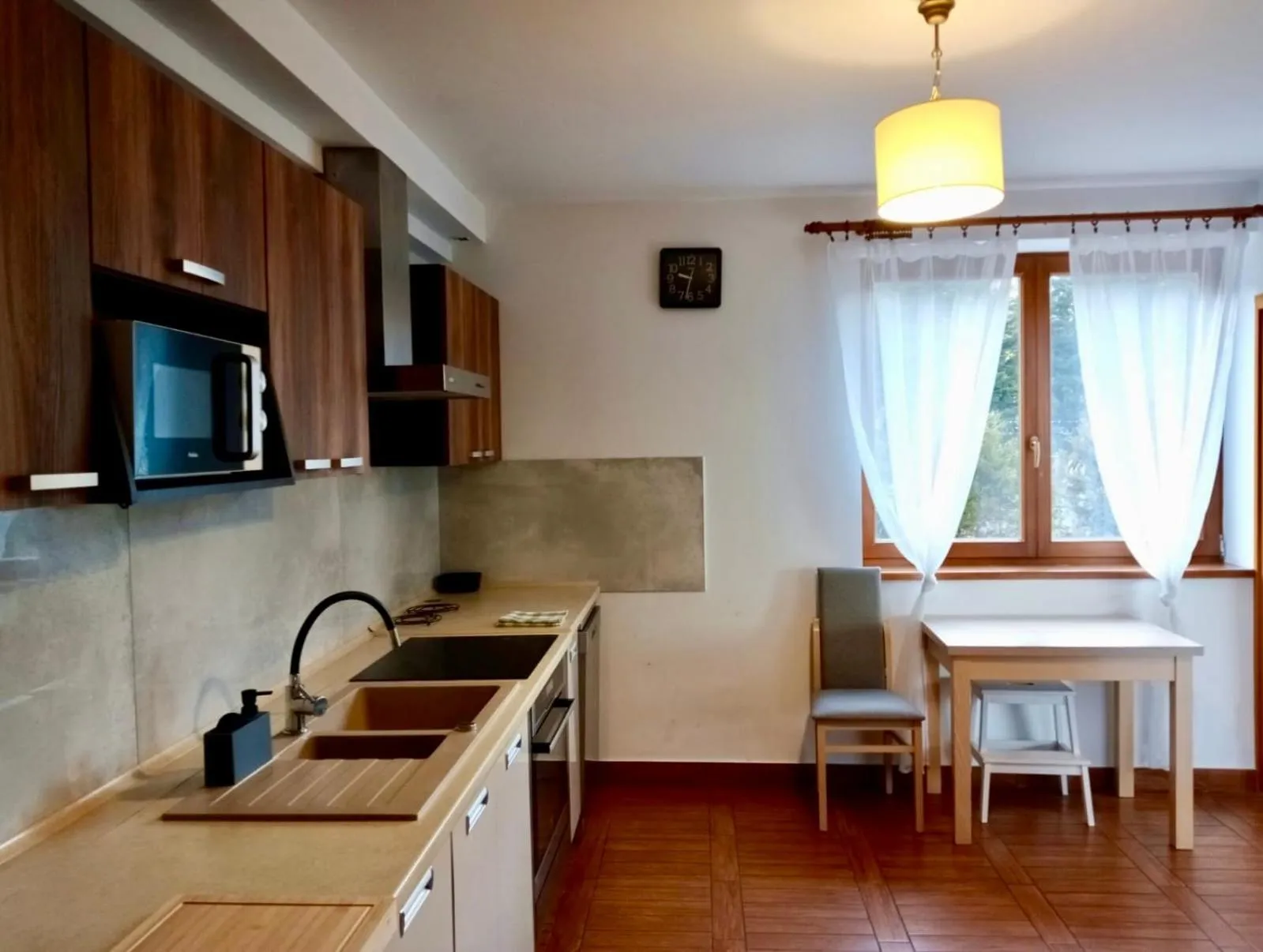 Kitchen or kitchenette in Willa Montis