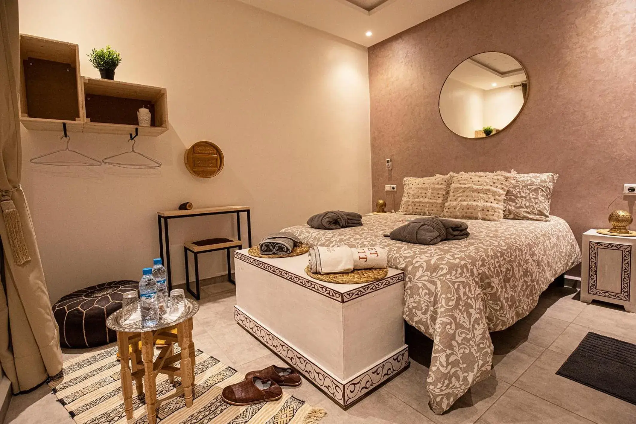 Double Room with Private External Bathroom in RIAD Miel & Une Nuit Double Room with Private External Bathroom in RIAD Miel & Une Nuit