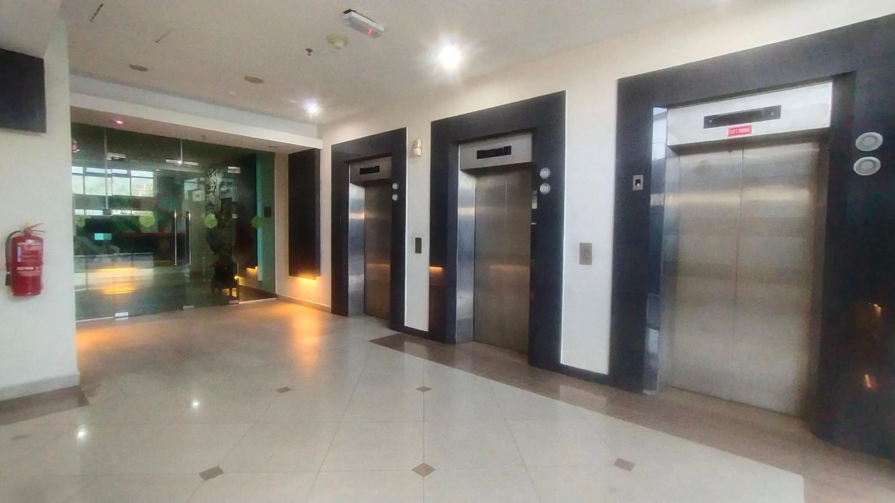 CmK STUDIO APARTMEN KTC#Netflix