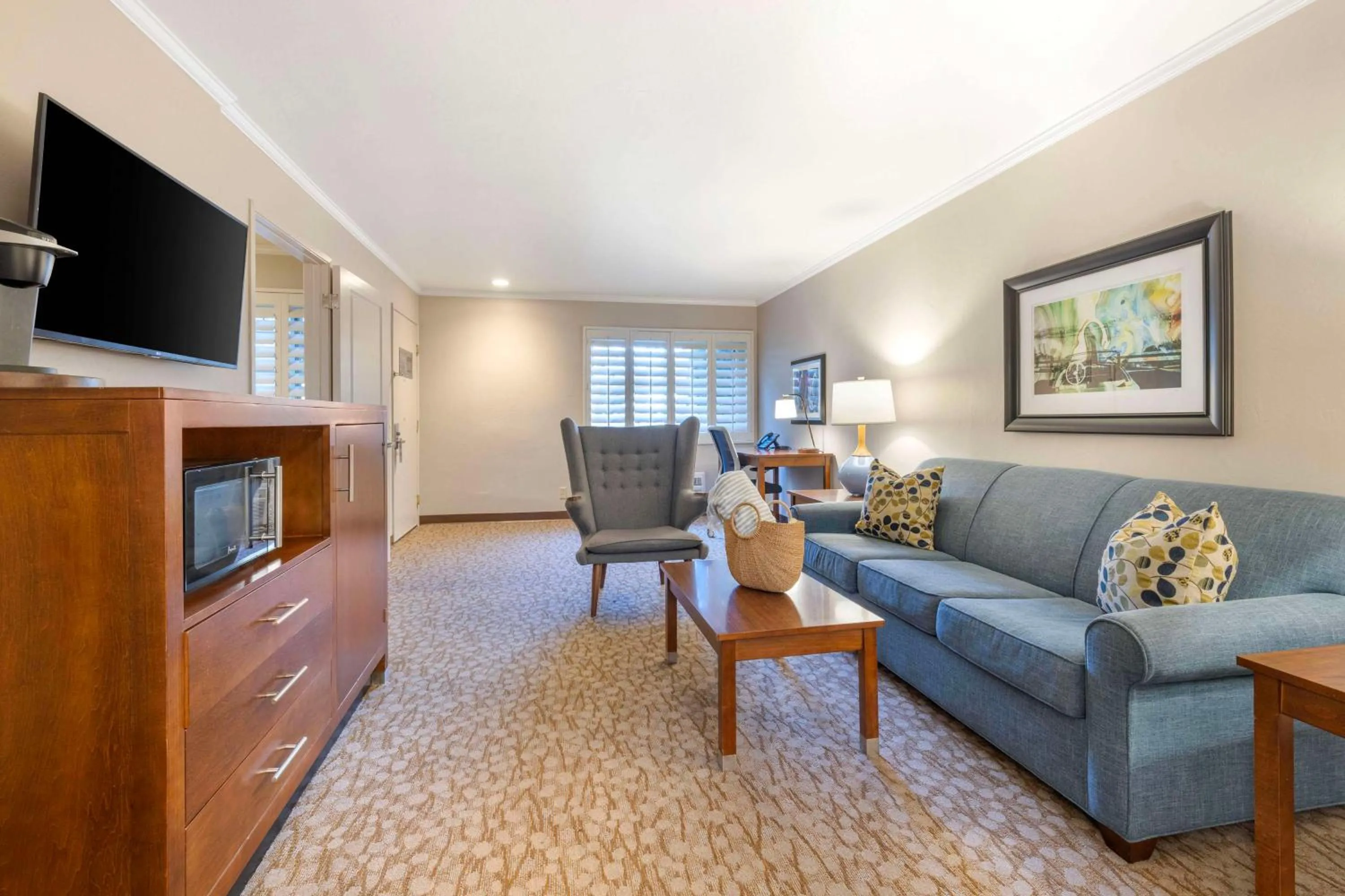 Bedroom in Best Western Plus Beach View Lodge Carlsbad