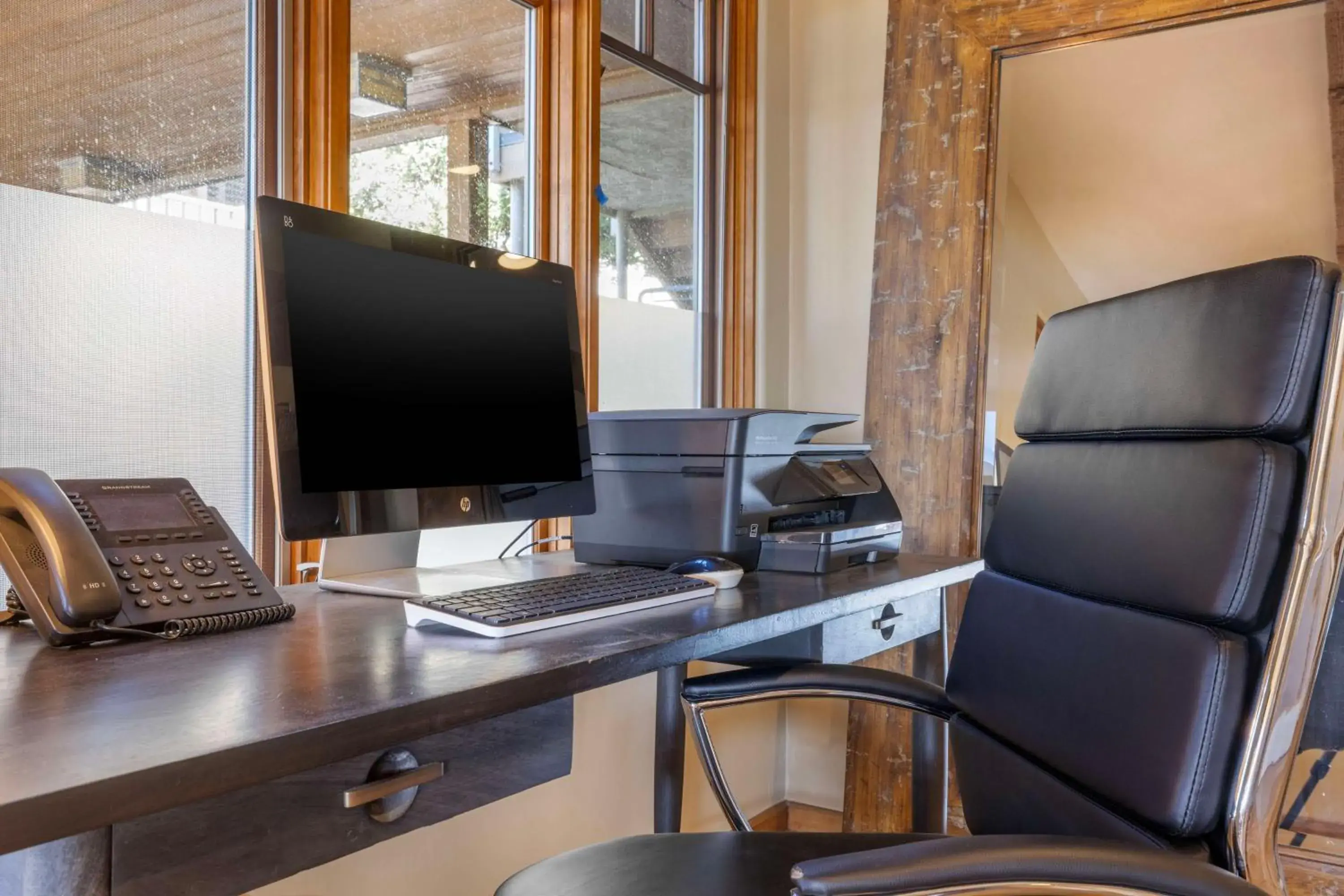 Business facilities in Best Western Plus Beach View Lodge Carlsbad Business facilities in Best Western Plus Beach View Lodge Carlsbad