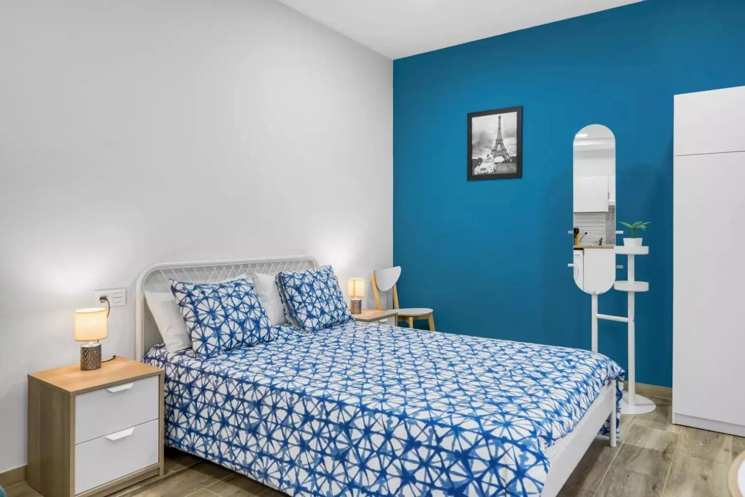 Bedroom, Bed in Umihouse apartamentos centro Alicante