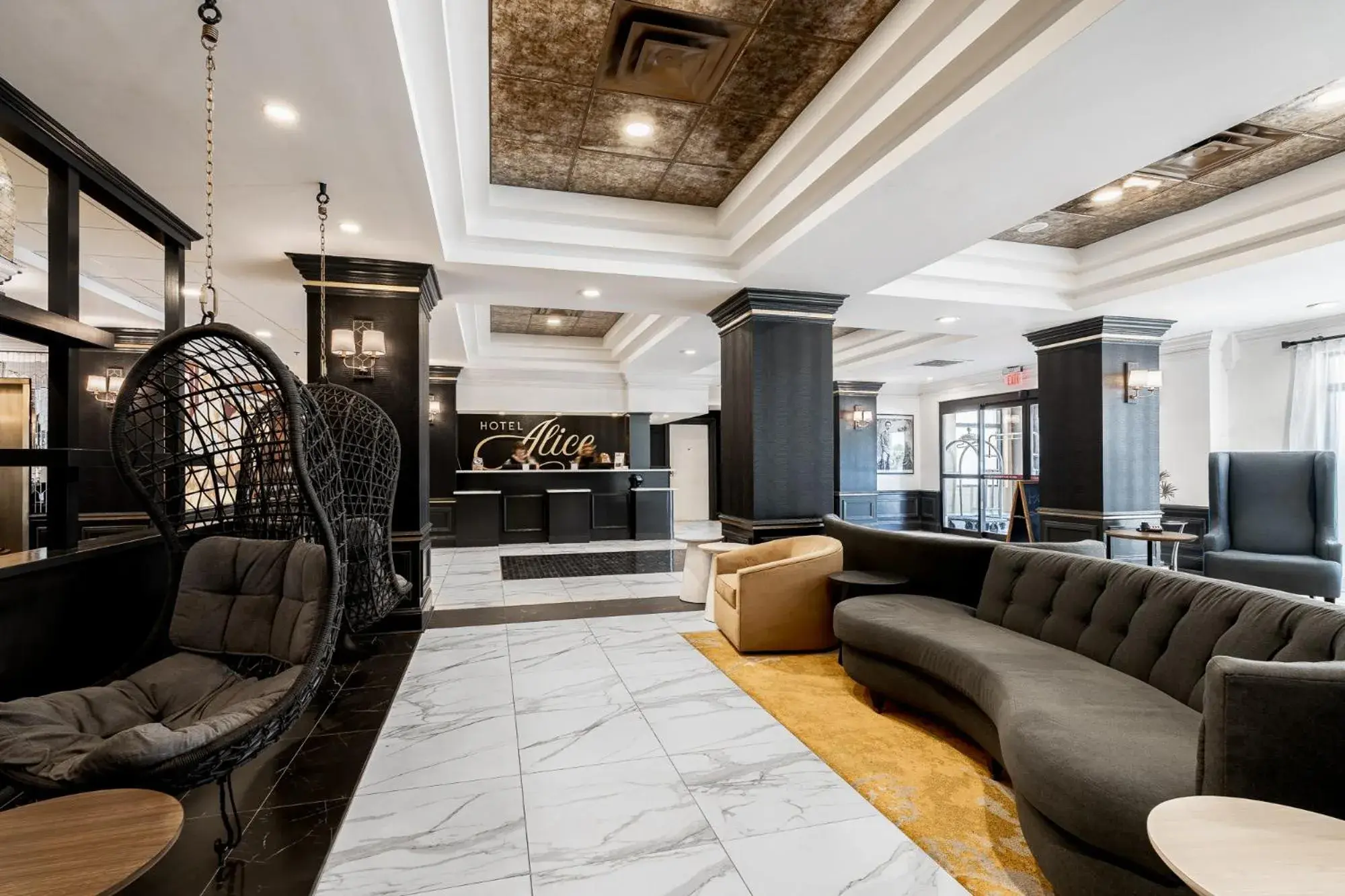 Lobby or reception in Hotel Alice Lobby or reception in Hotel Alice