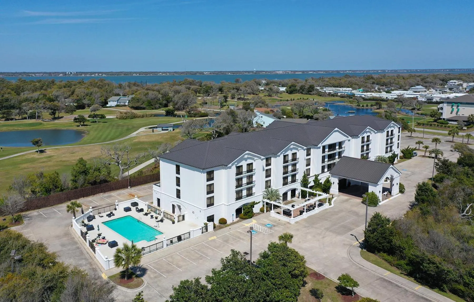 Property building in Hotel Alice