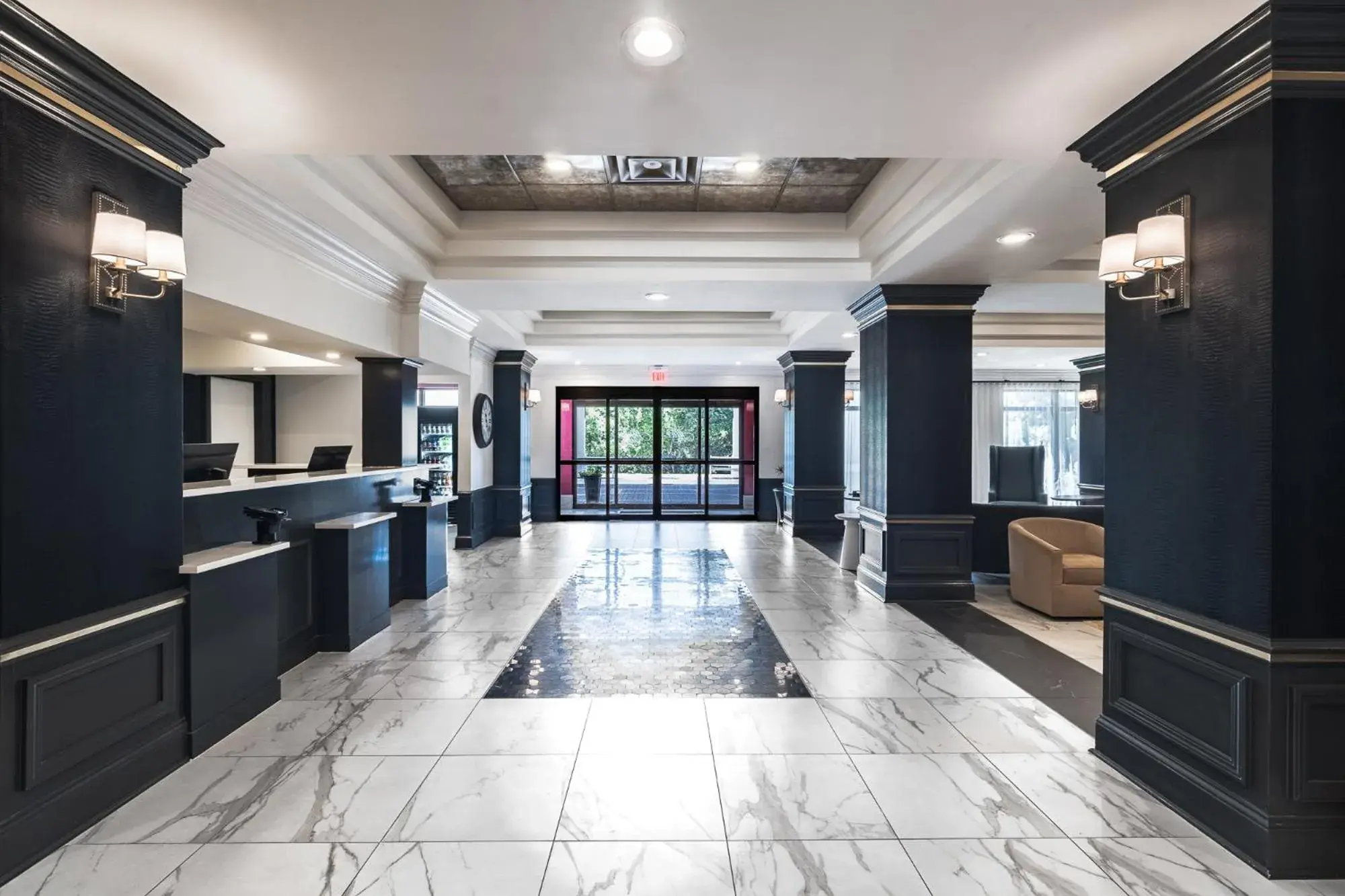 Lobby or reception in Hotel Alice Lobby or reception in Hotel Alice