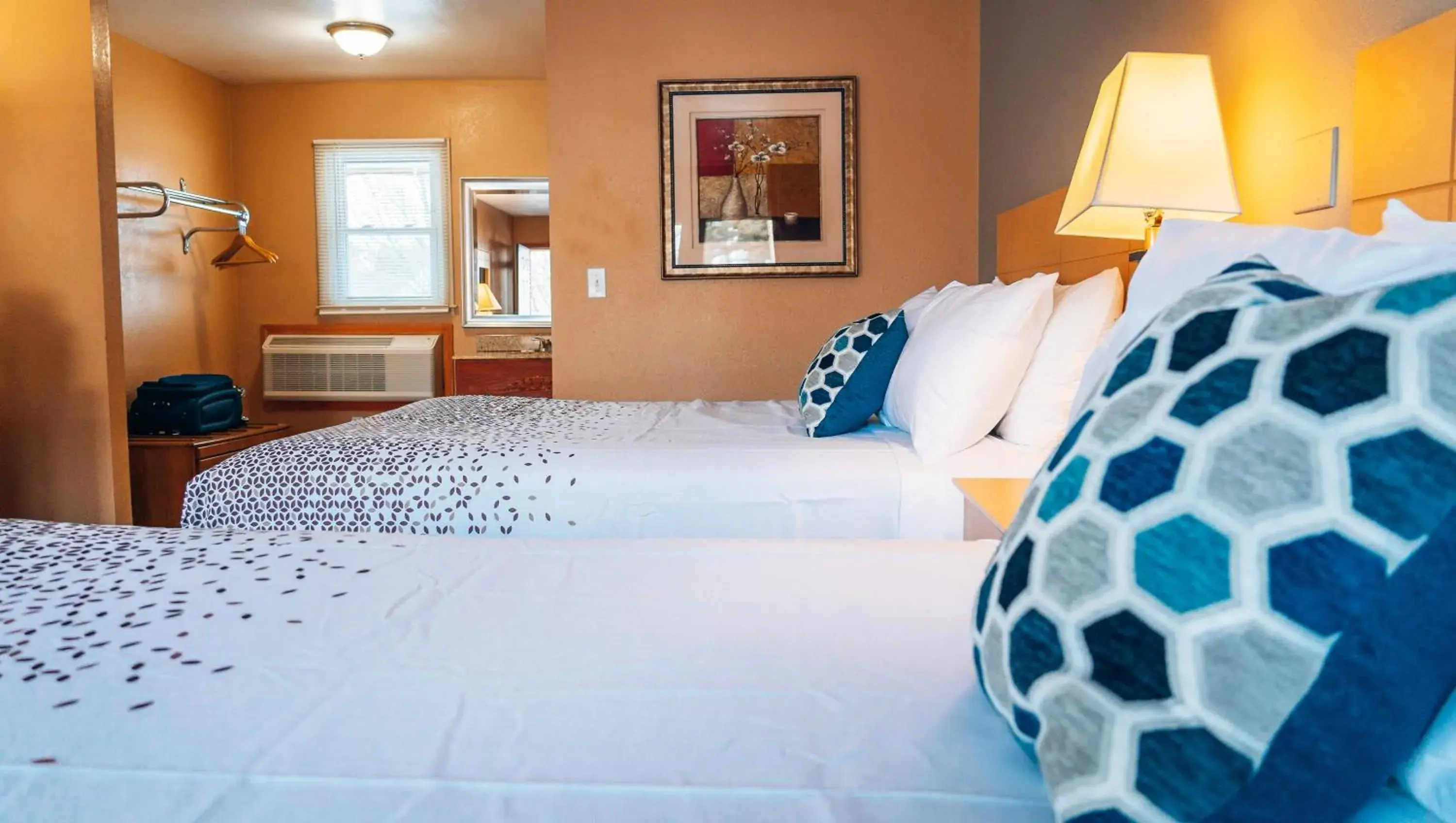 Bed in Quiet Corner Inn Bed in Quiet Corner Inn