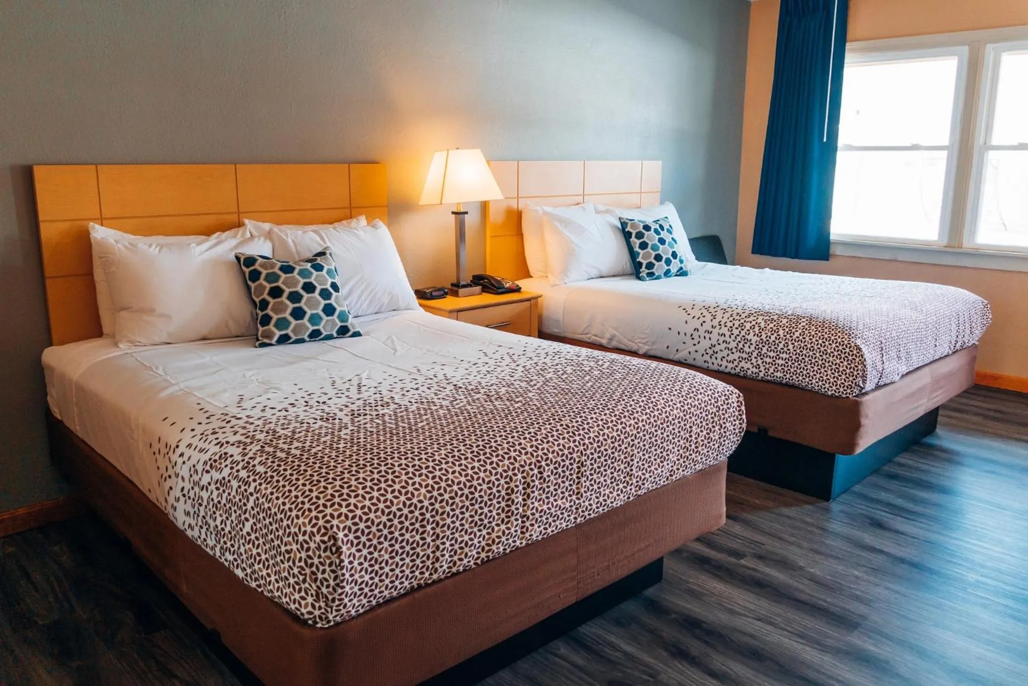 Bed in Quiet Corner Inn