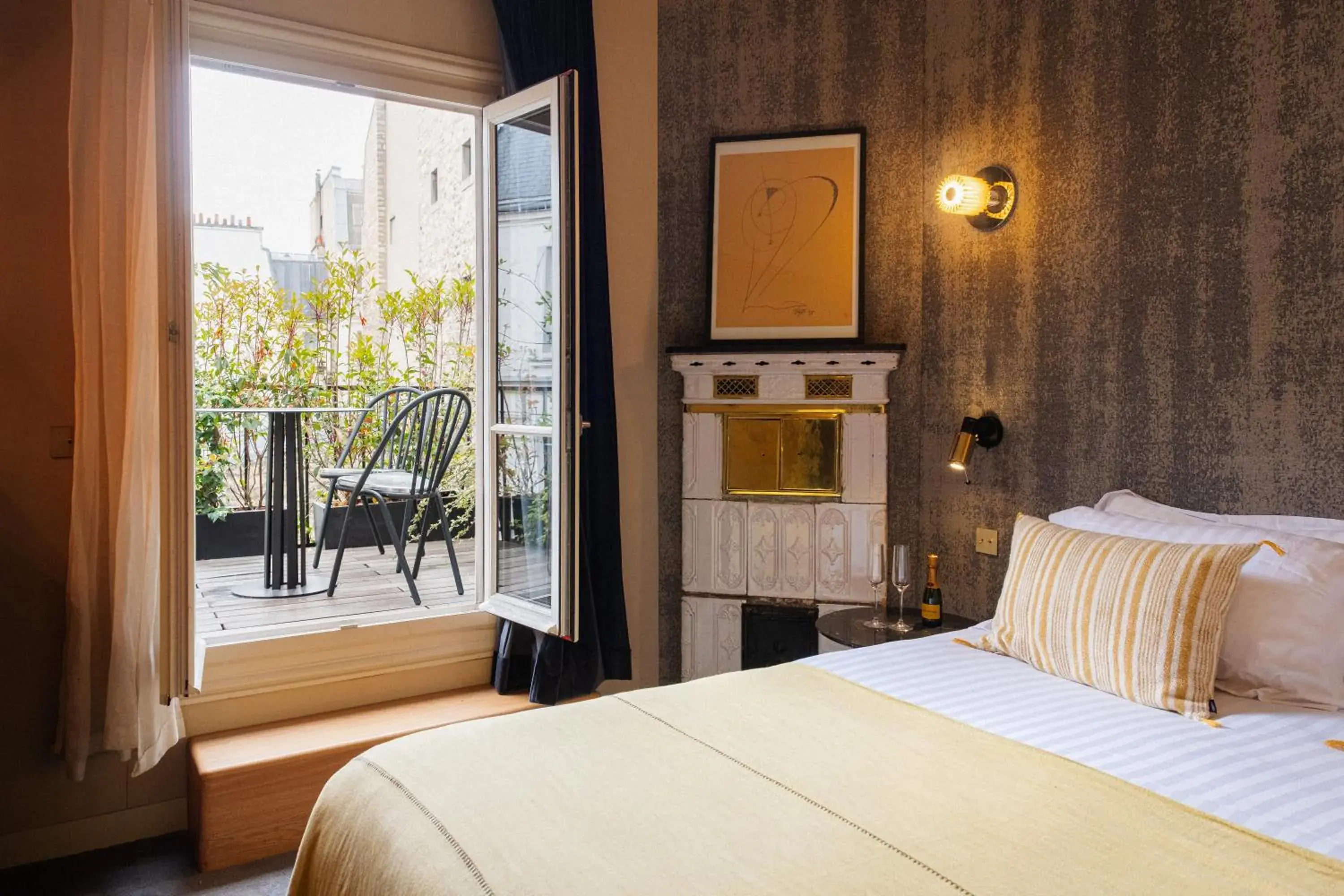 Patio, Bed in Beausejour Ranelagh Patio, Bed in Beausejour Ranelagh