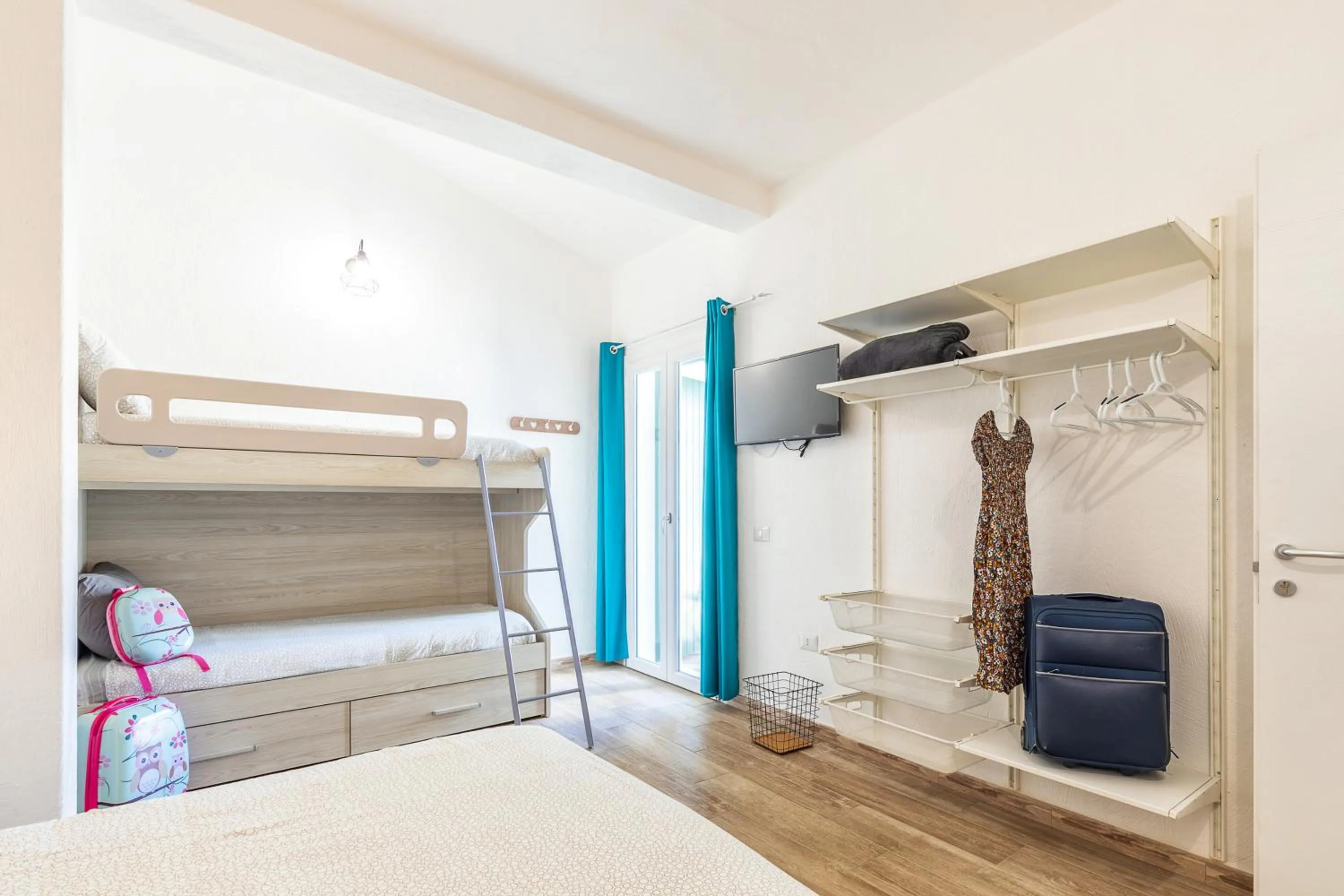 bunk bed, Bed in Acquazzurra Affittacamere