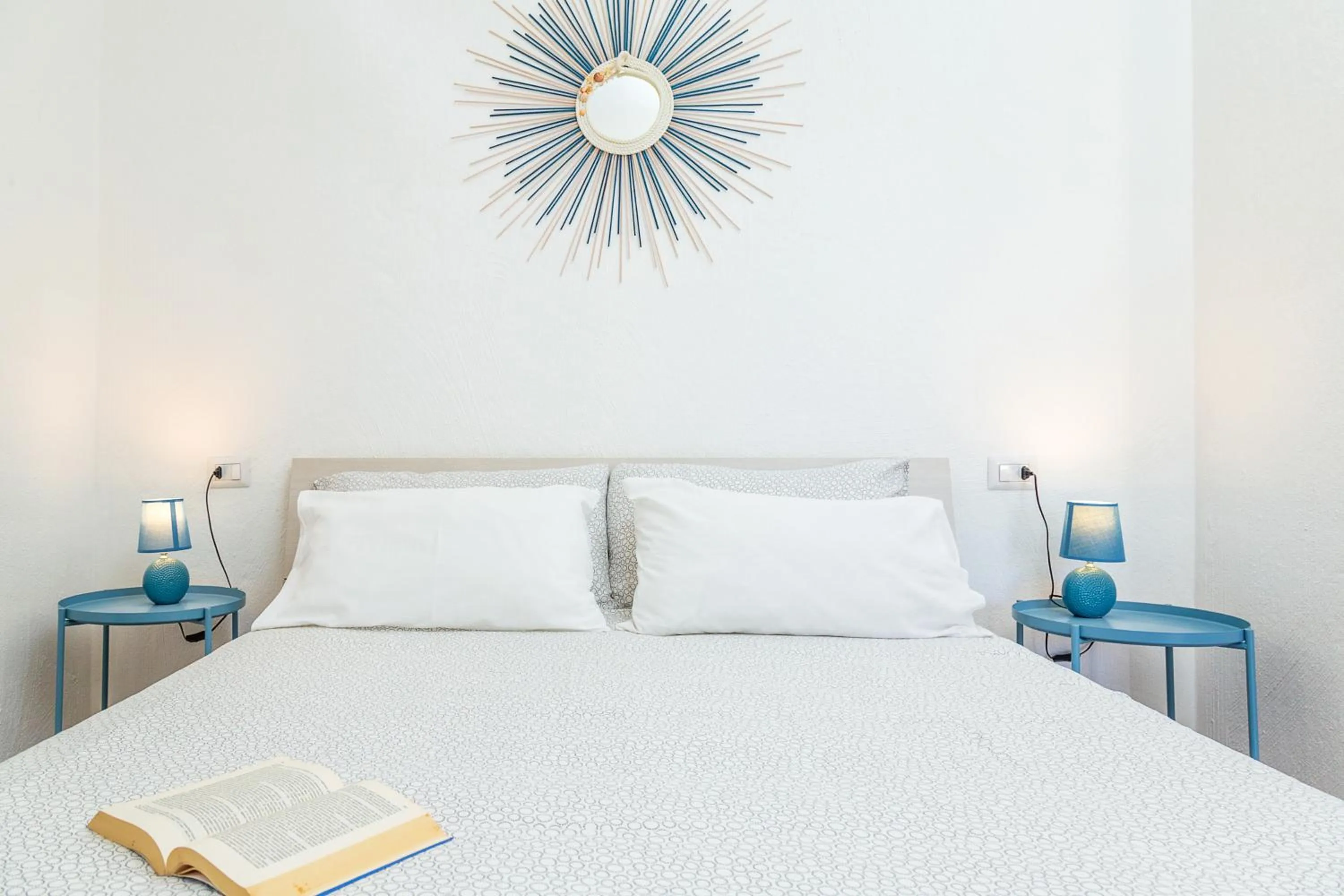 Bed in Acquazzurra Affittacamere