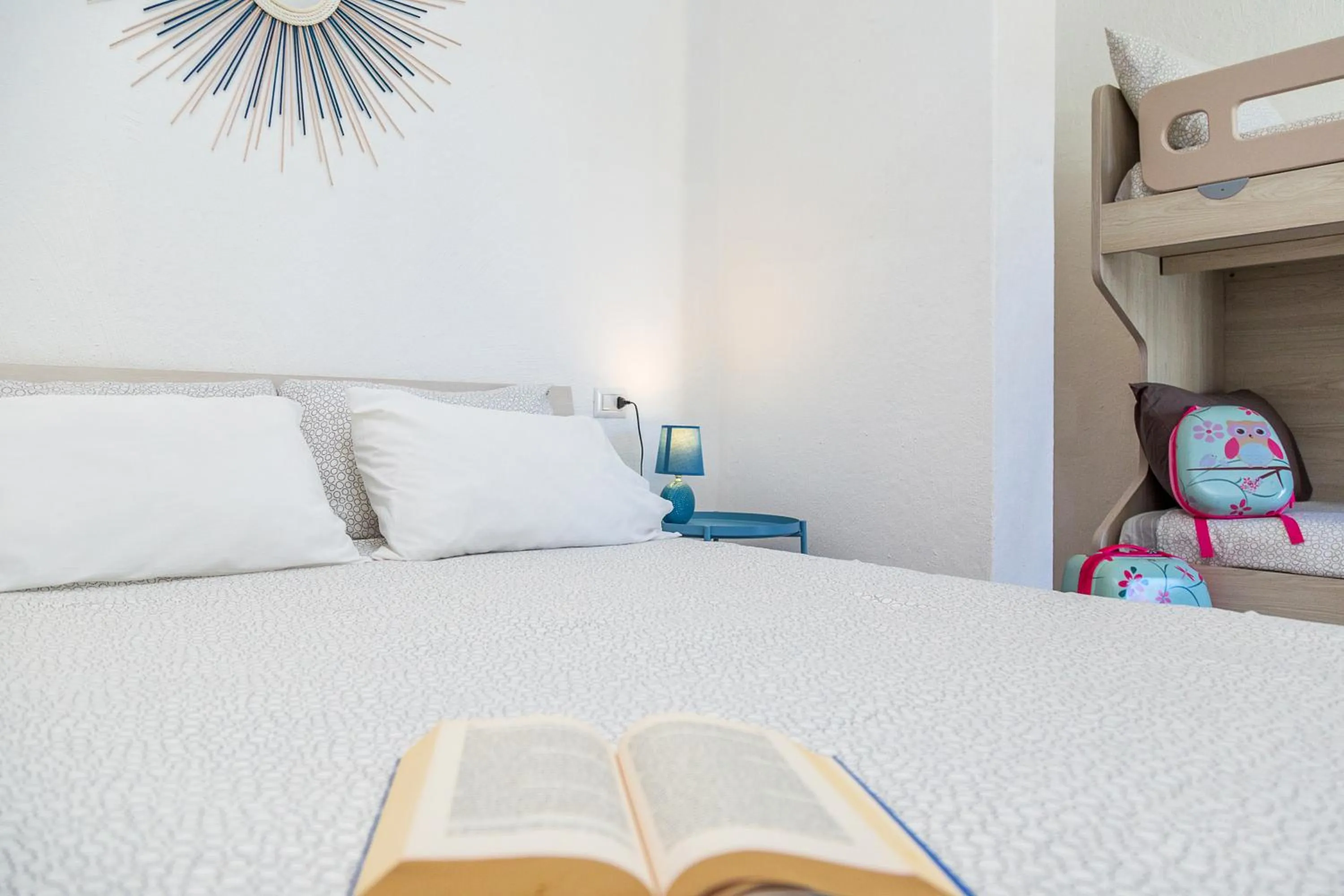 Bed in Acquazzurra Affittacamere