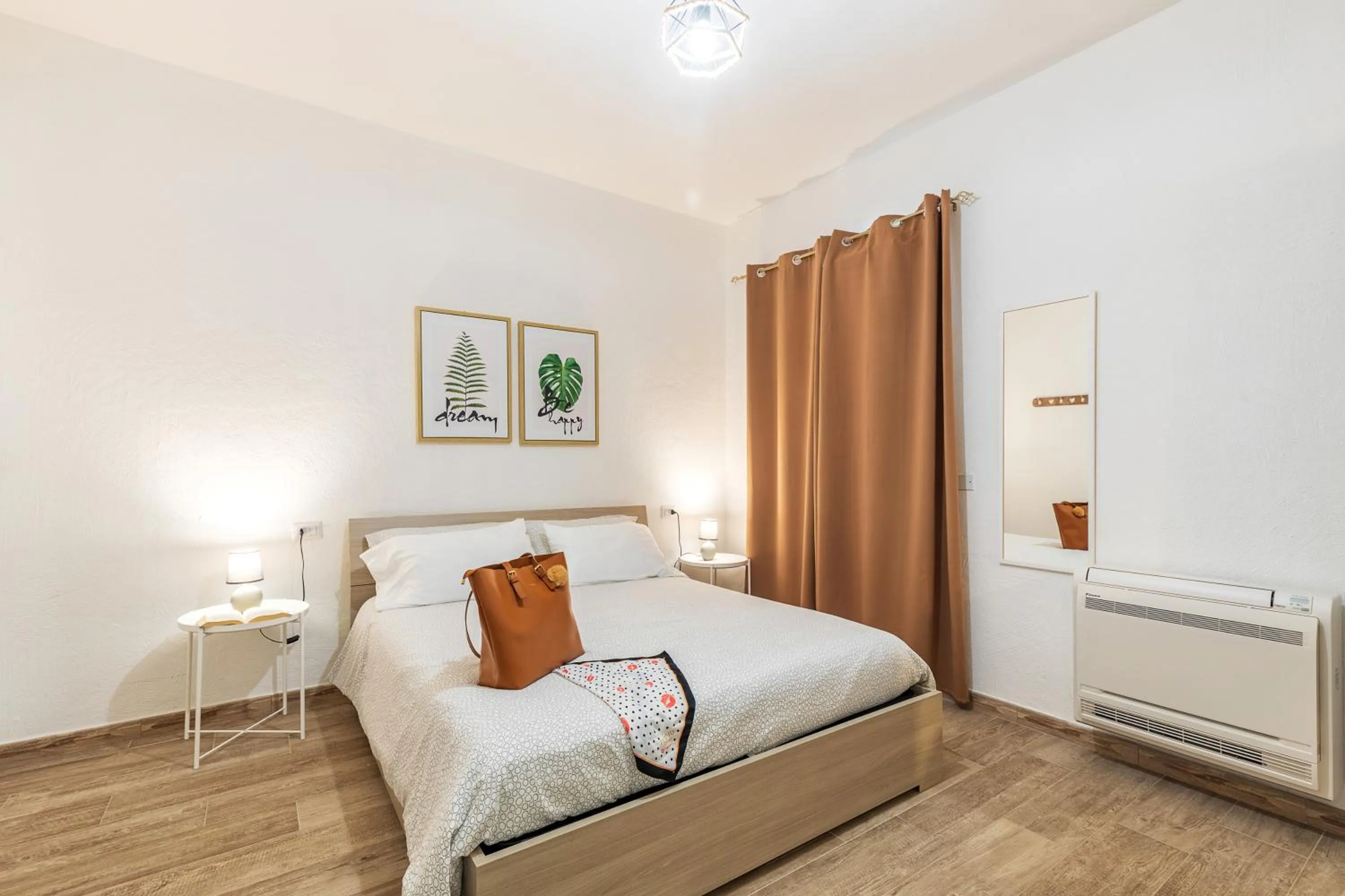 Bed in Acquazzurra Affittacamere