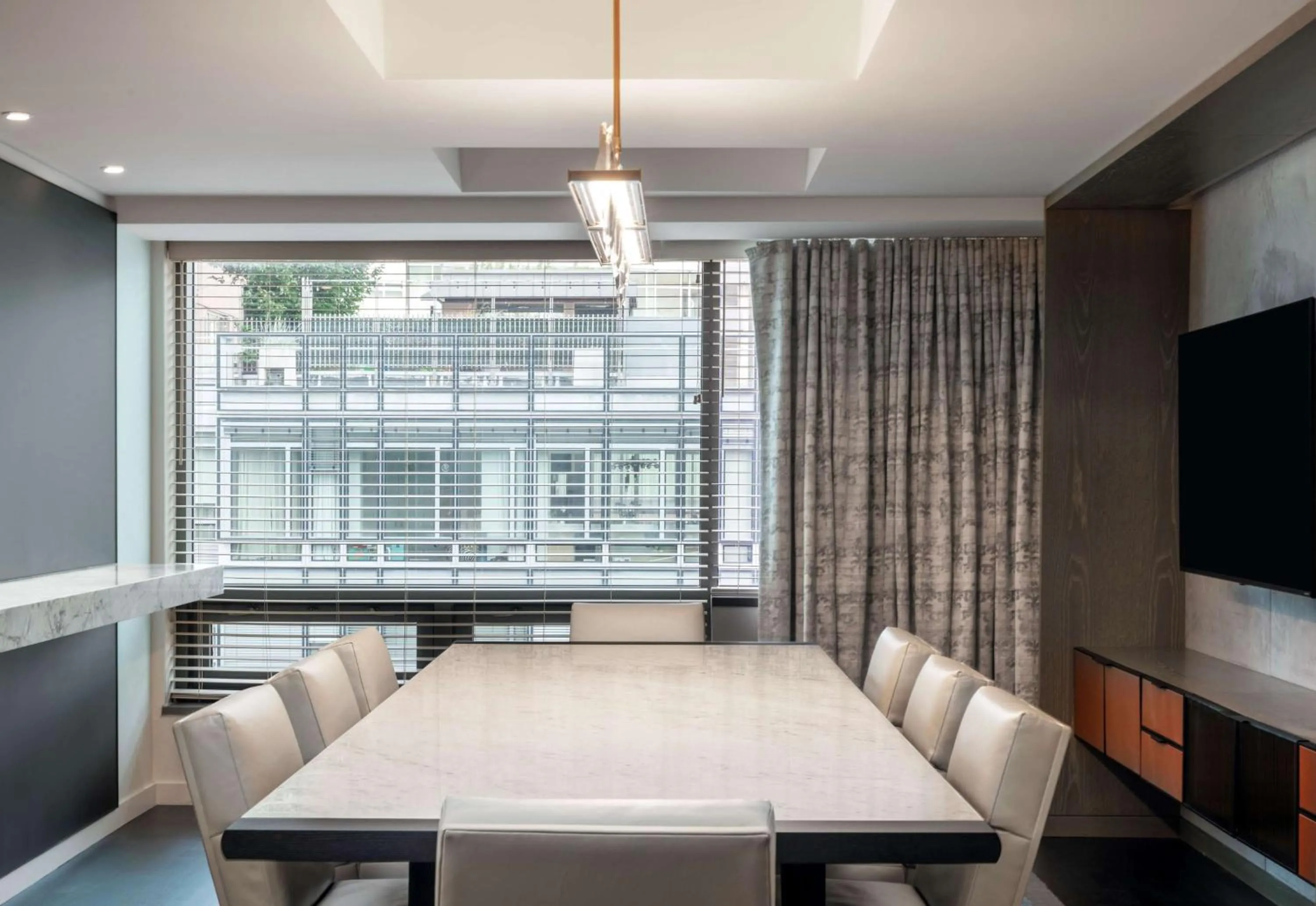 Living room in Conrad New York Downtown