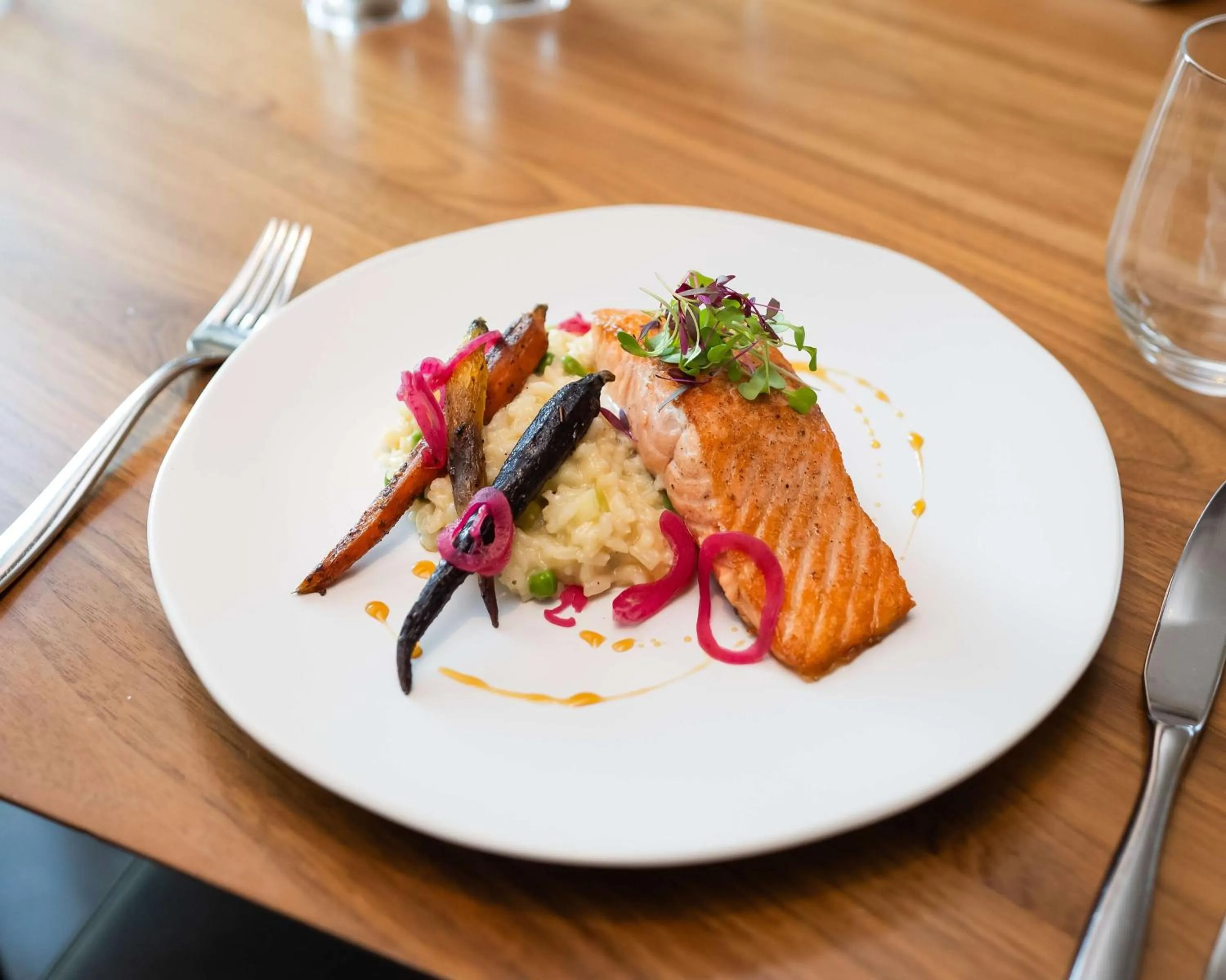 Restaurant/places to eat in Conrad New York Downtown