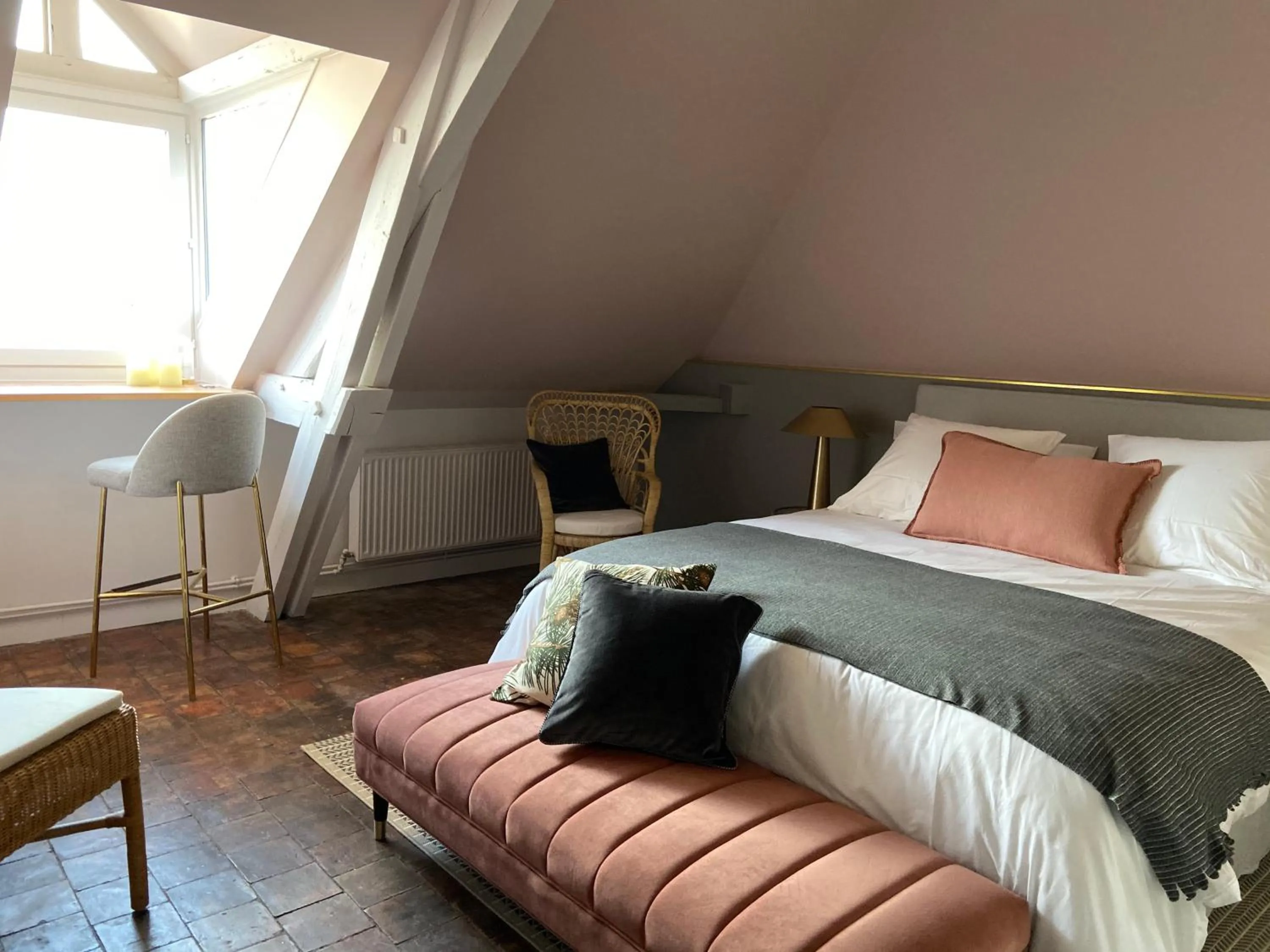 Bed in VILLA DU CEDRE Honfleur