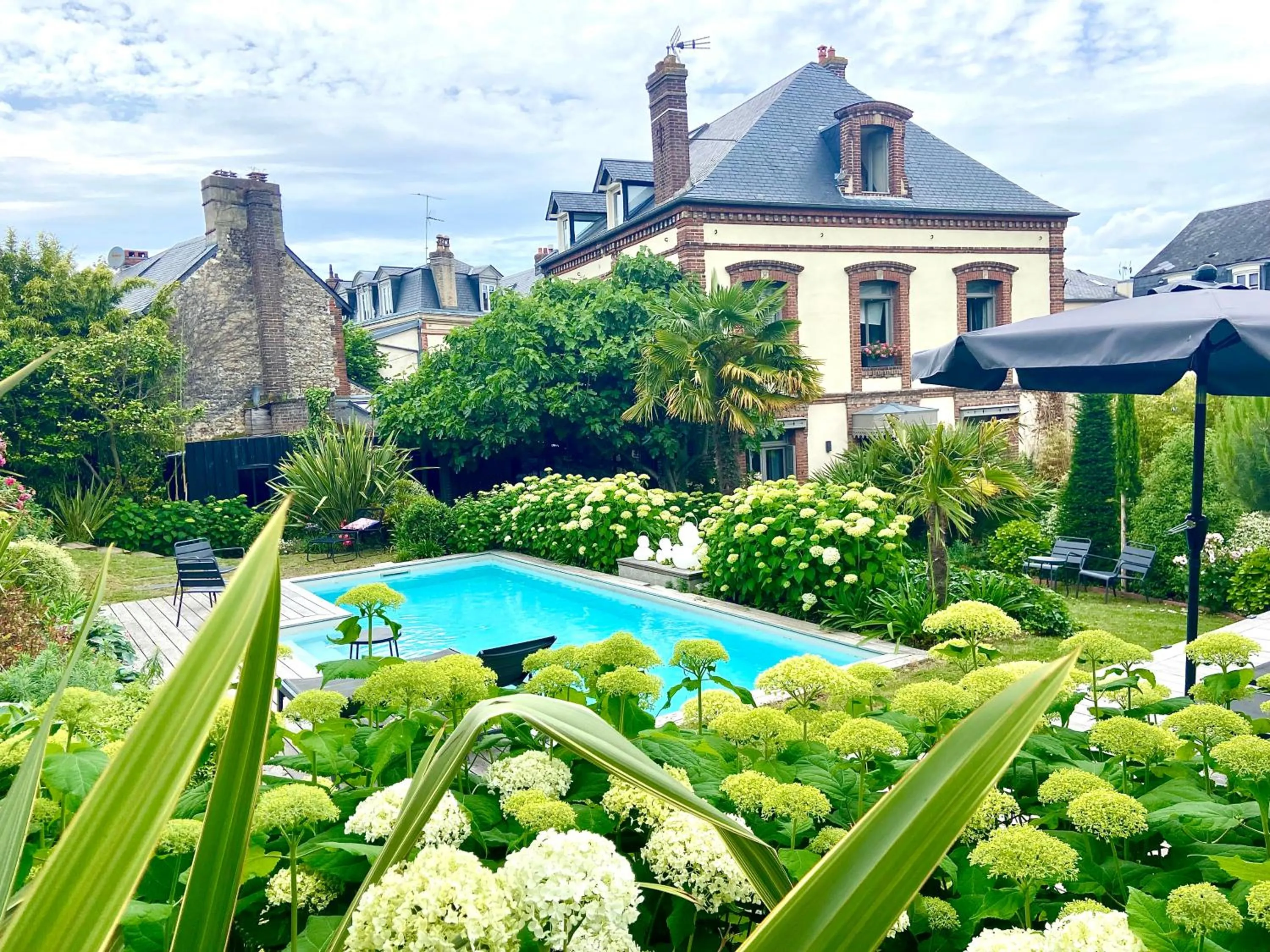 Property building in VILLA DU CEDRE Honfleur