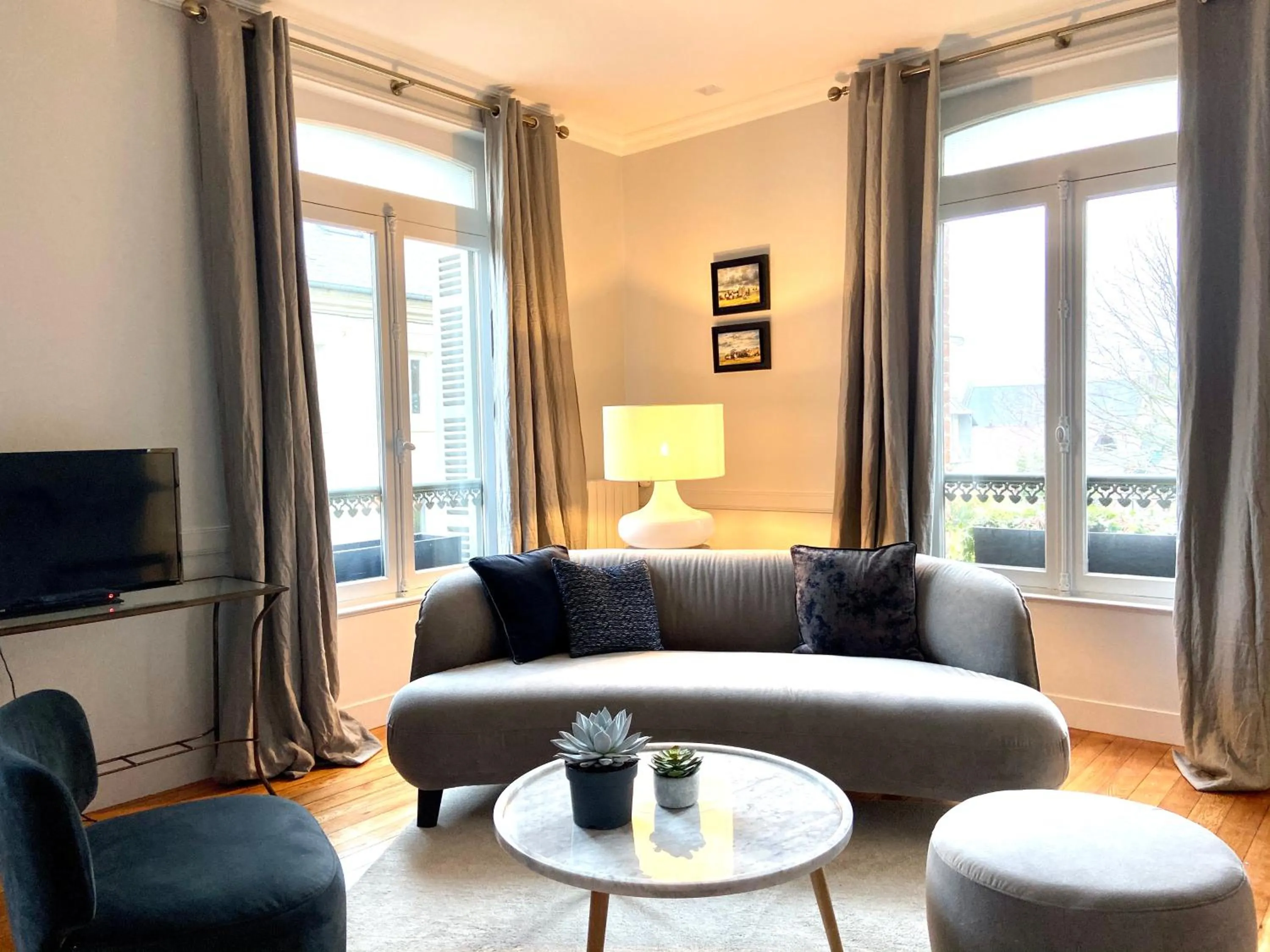 Seating area in VILLA DU CEDRE Honfleur