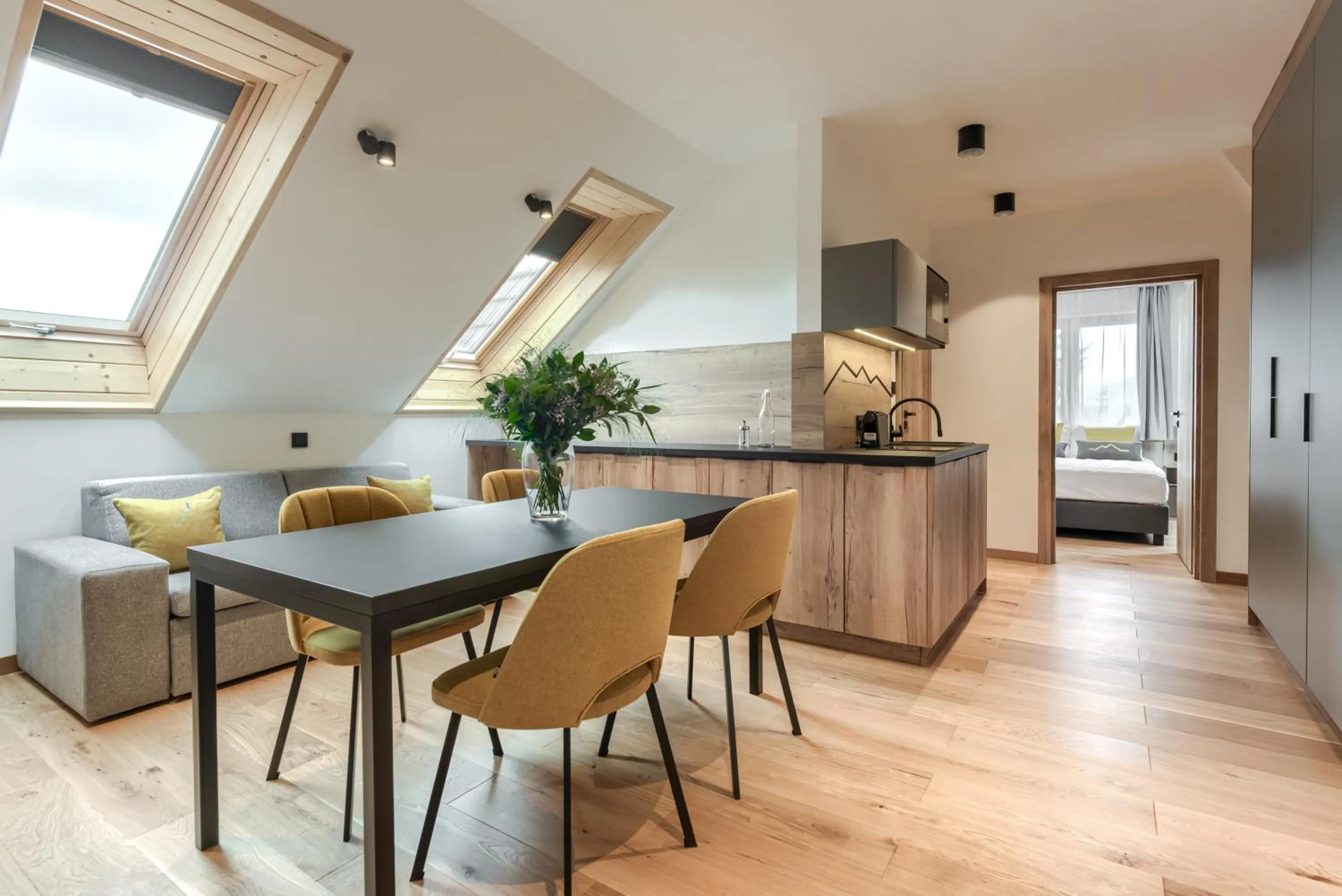 Szlakami 5 Dolin - apartamenty obok Doliny Strążyskiej - sauna i parking GRATIS!