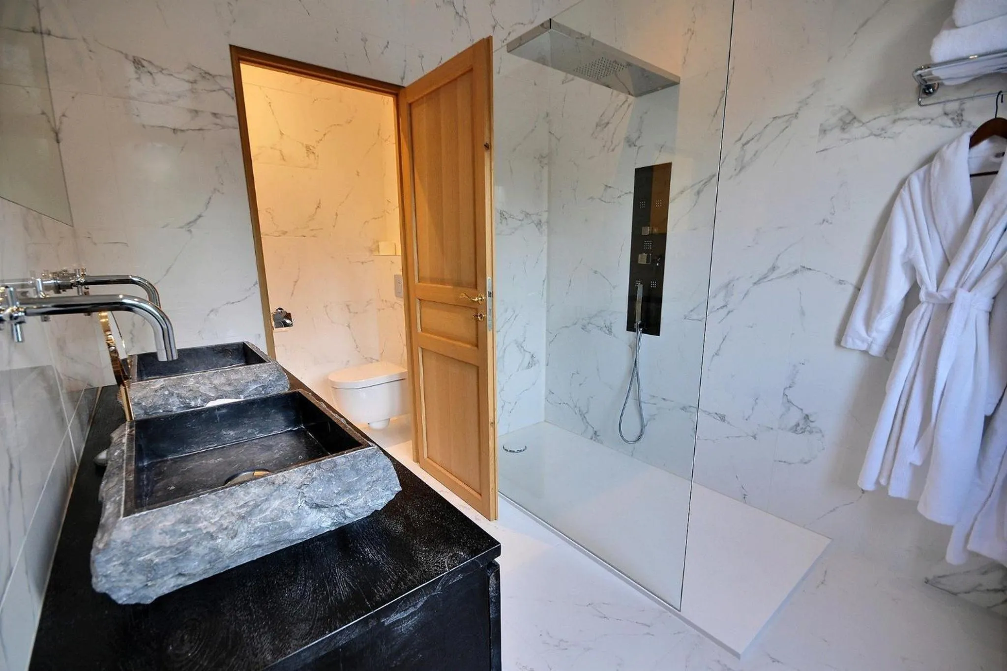 Bathroom in Château de la Bribourdière