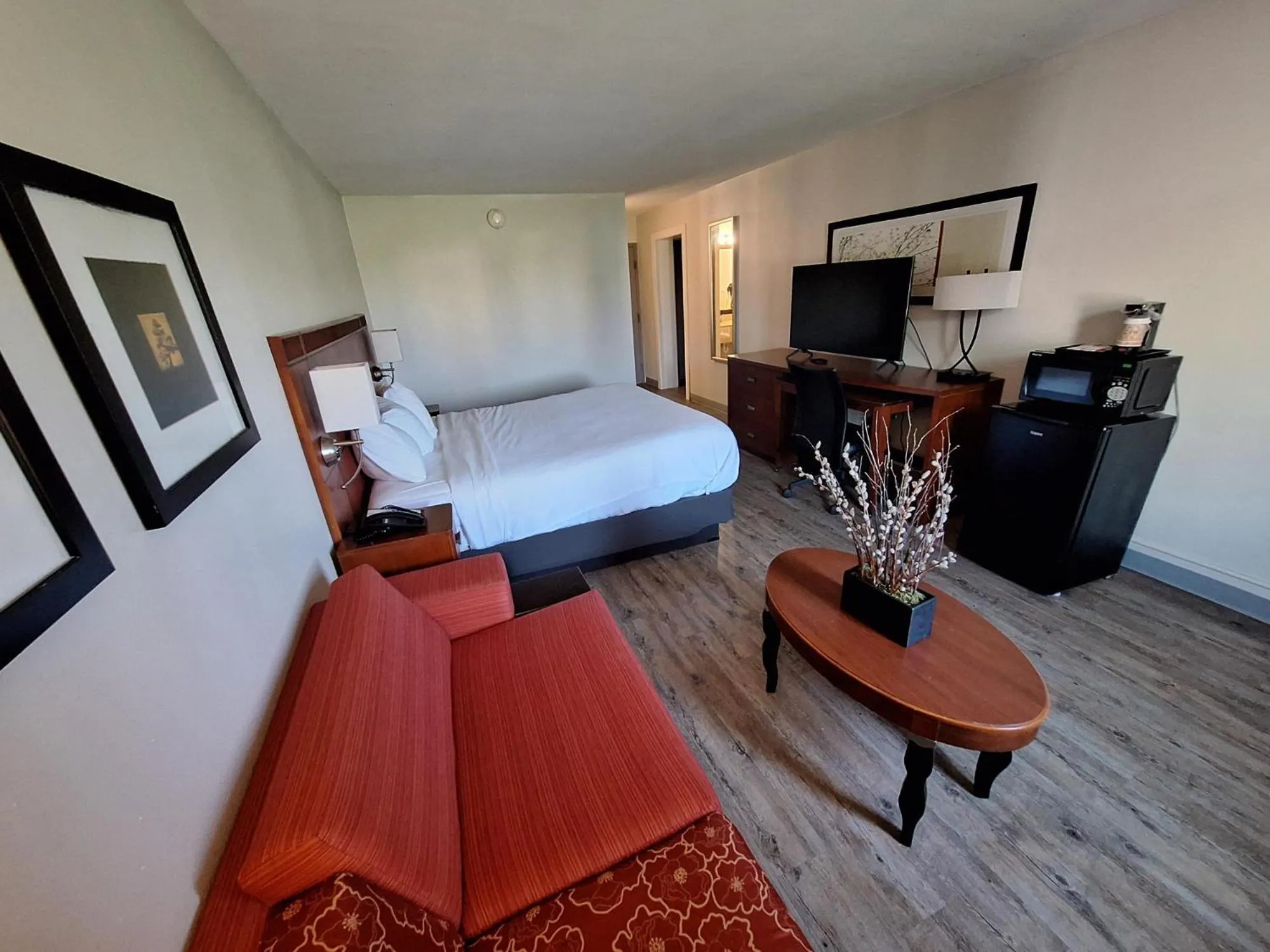 Photo of the whole room, Bed in The Hotel Orange