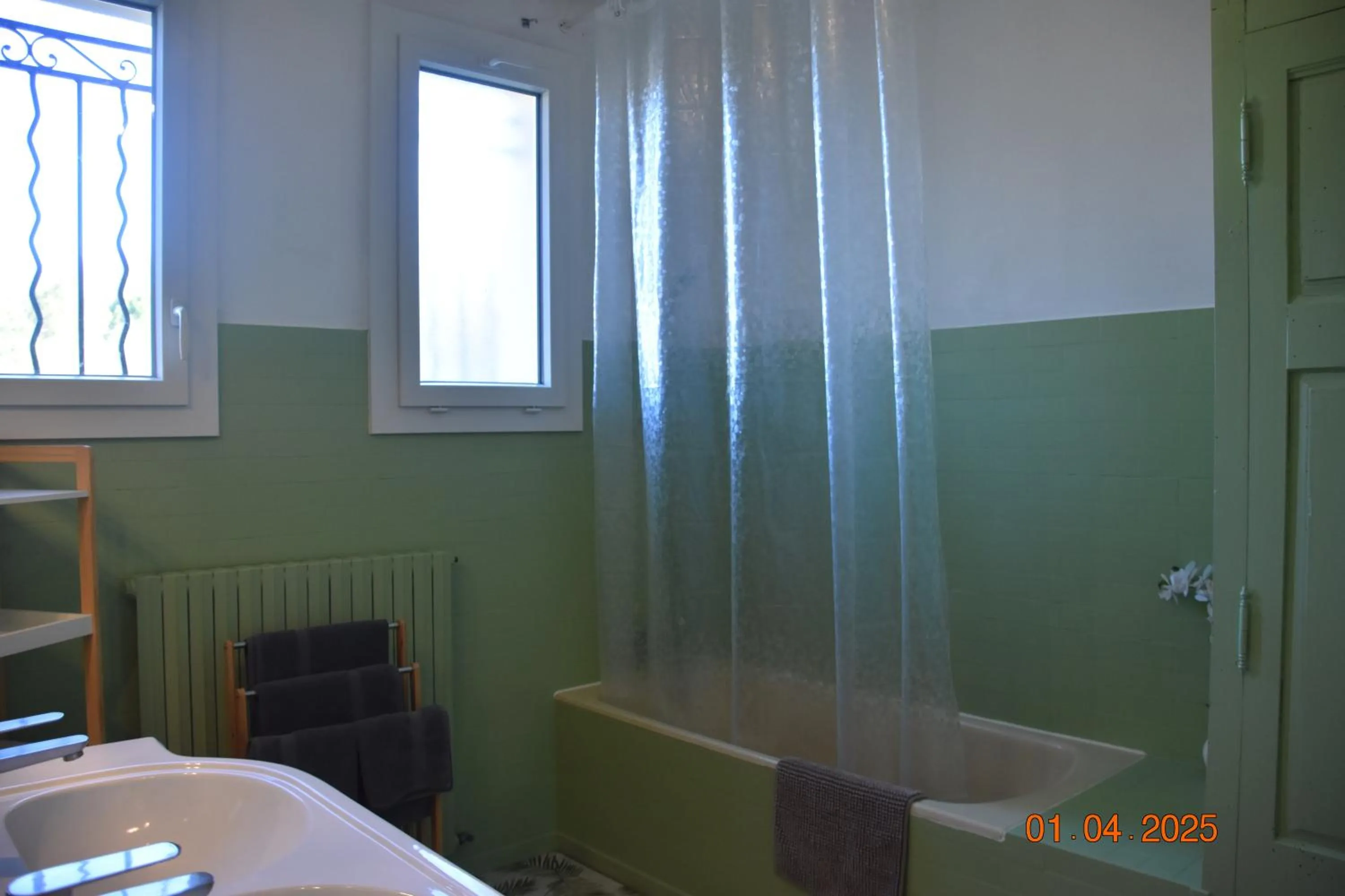 Bed in Villa Lumières