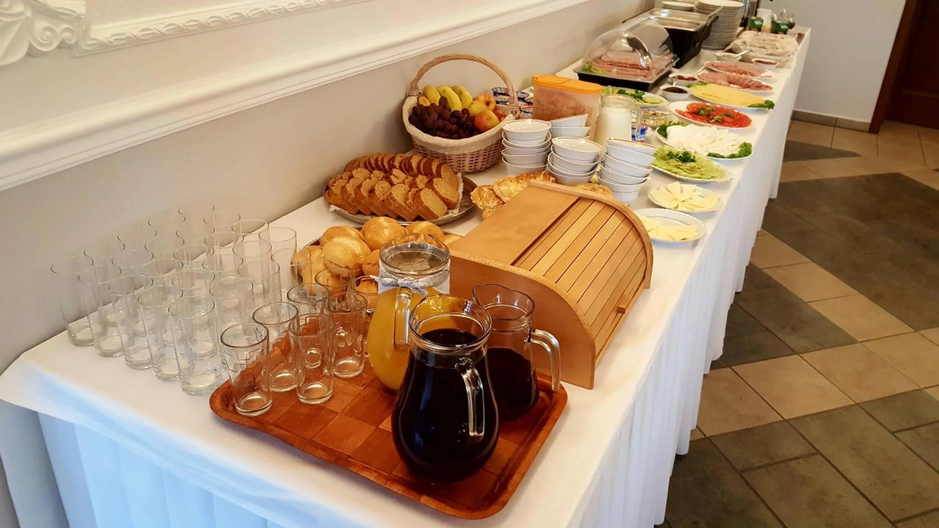 Breakfast in Hotel Jola