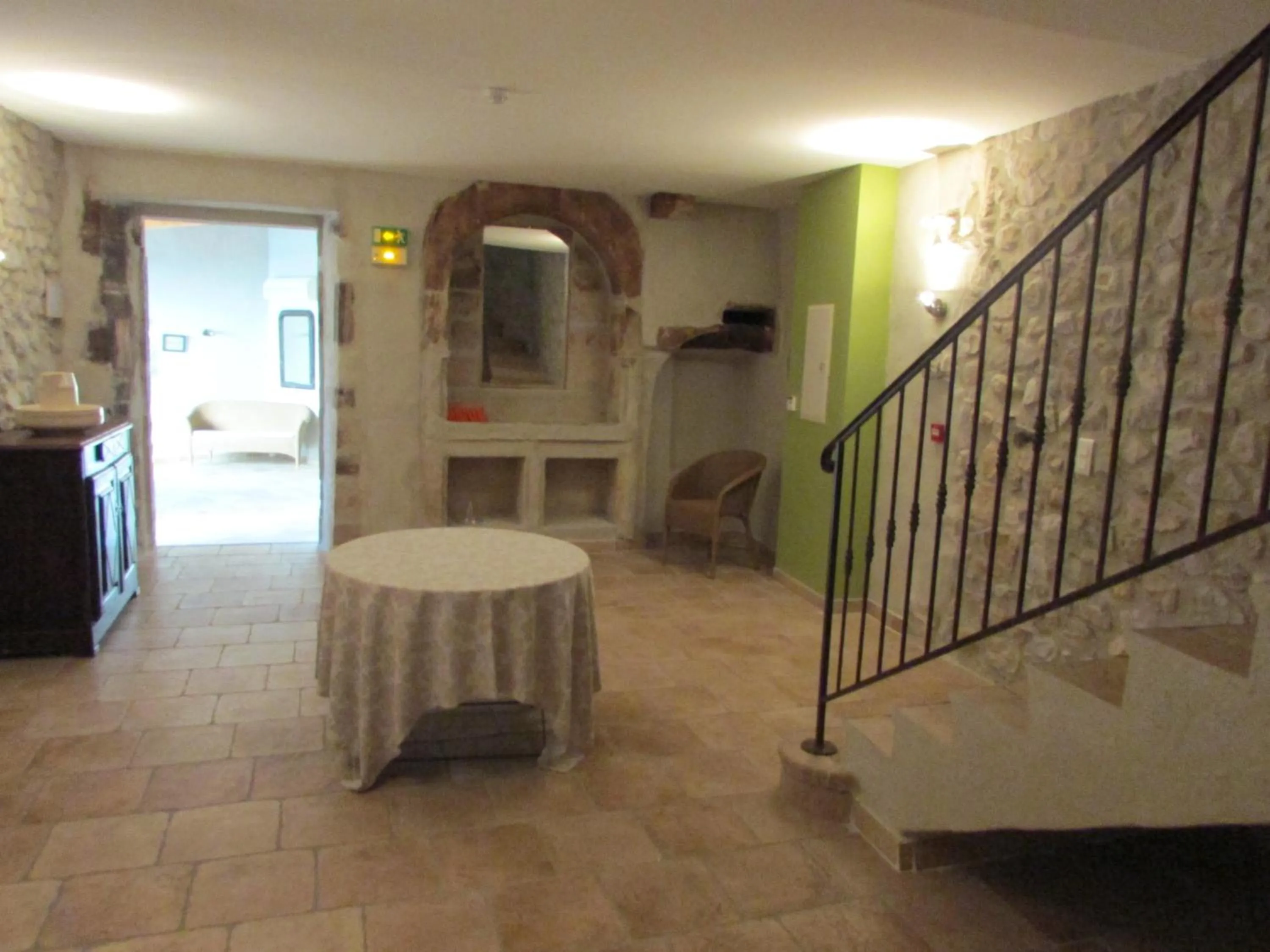 Decorative detail in La Bastide Des Senteurs