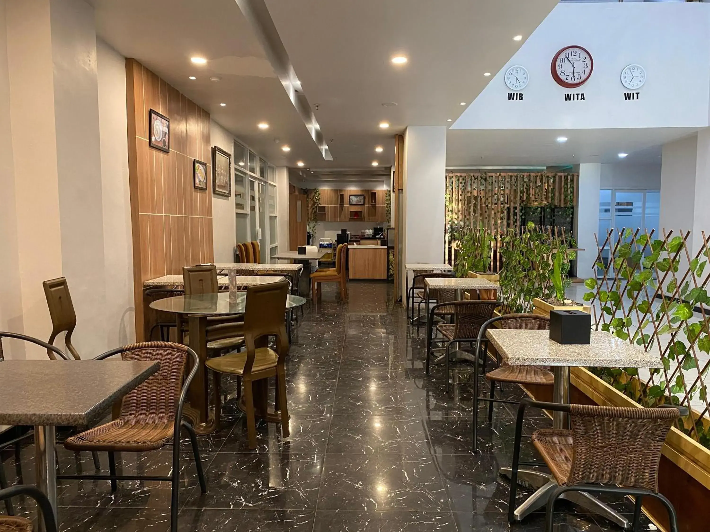 Restaurant/places to eat in Hotel 88 Banjarmasin By WH Restaurant/places to eat in Hotel 88 Banjarmasin By WH