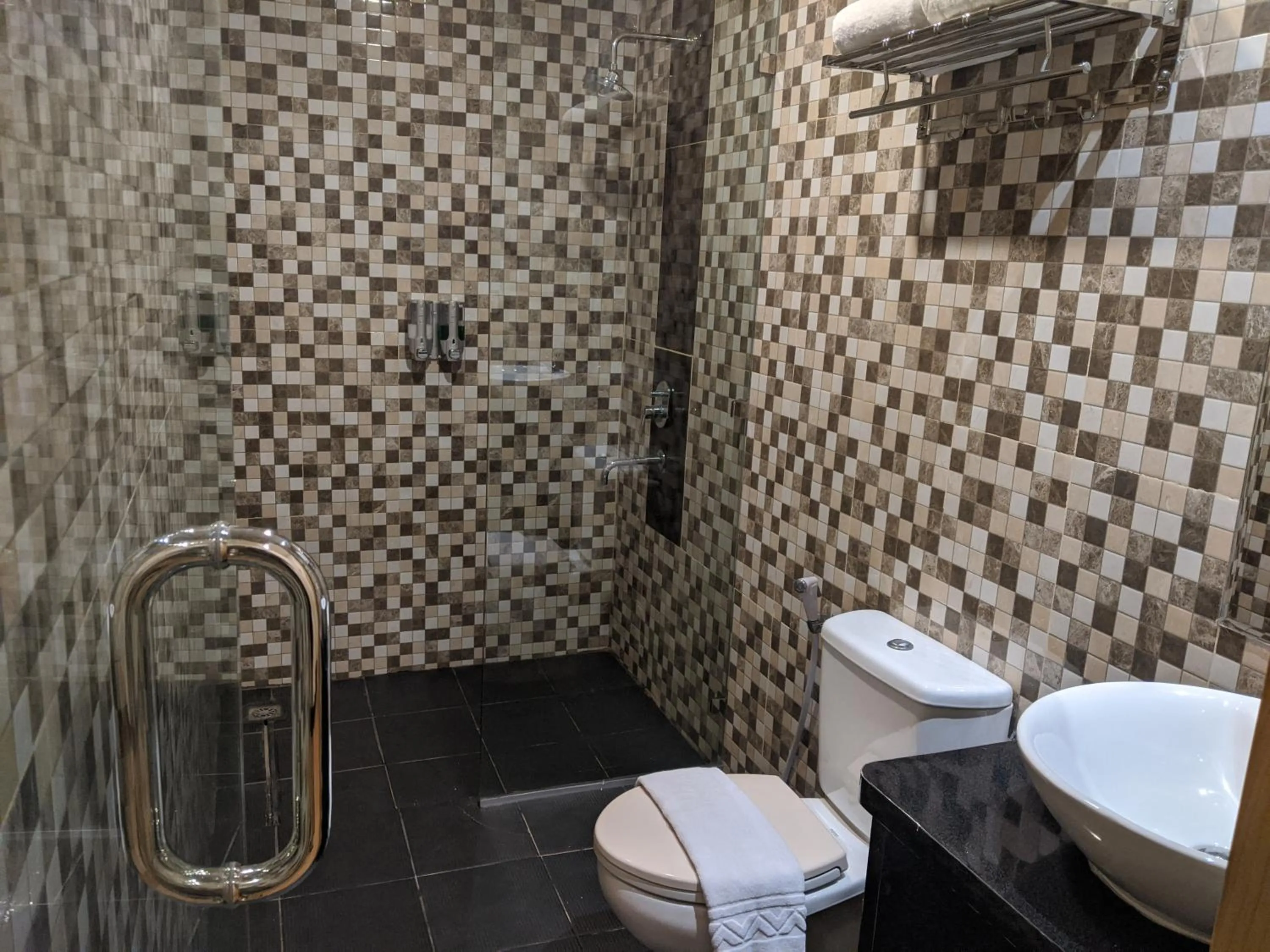 Bathroom in Hotel 88 Banjarmasin By WH