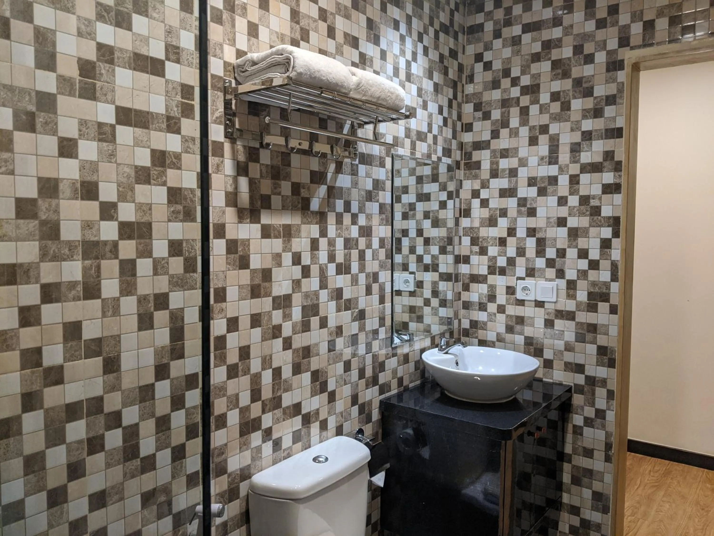 Bathroom in Hotel 88 Banjarmasin By WH