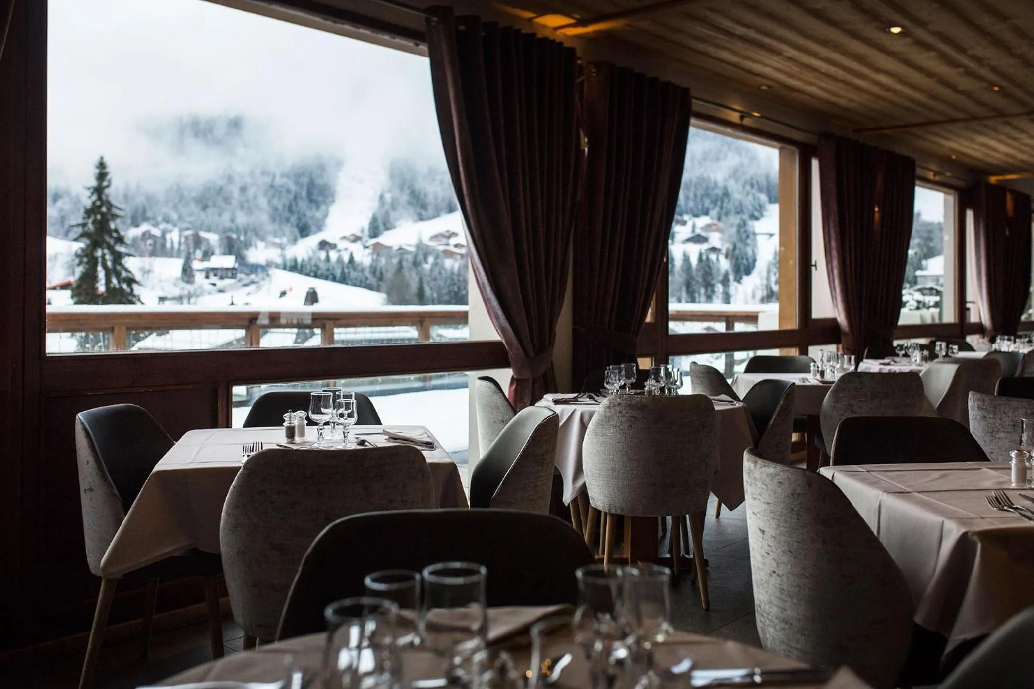 Restaurant/places to eat in Hotel Alpen Roc