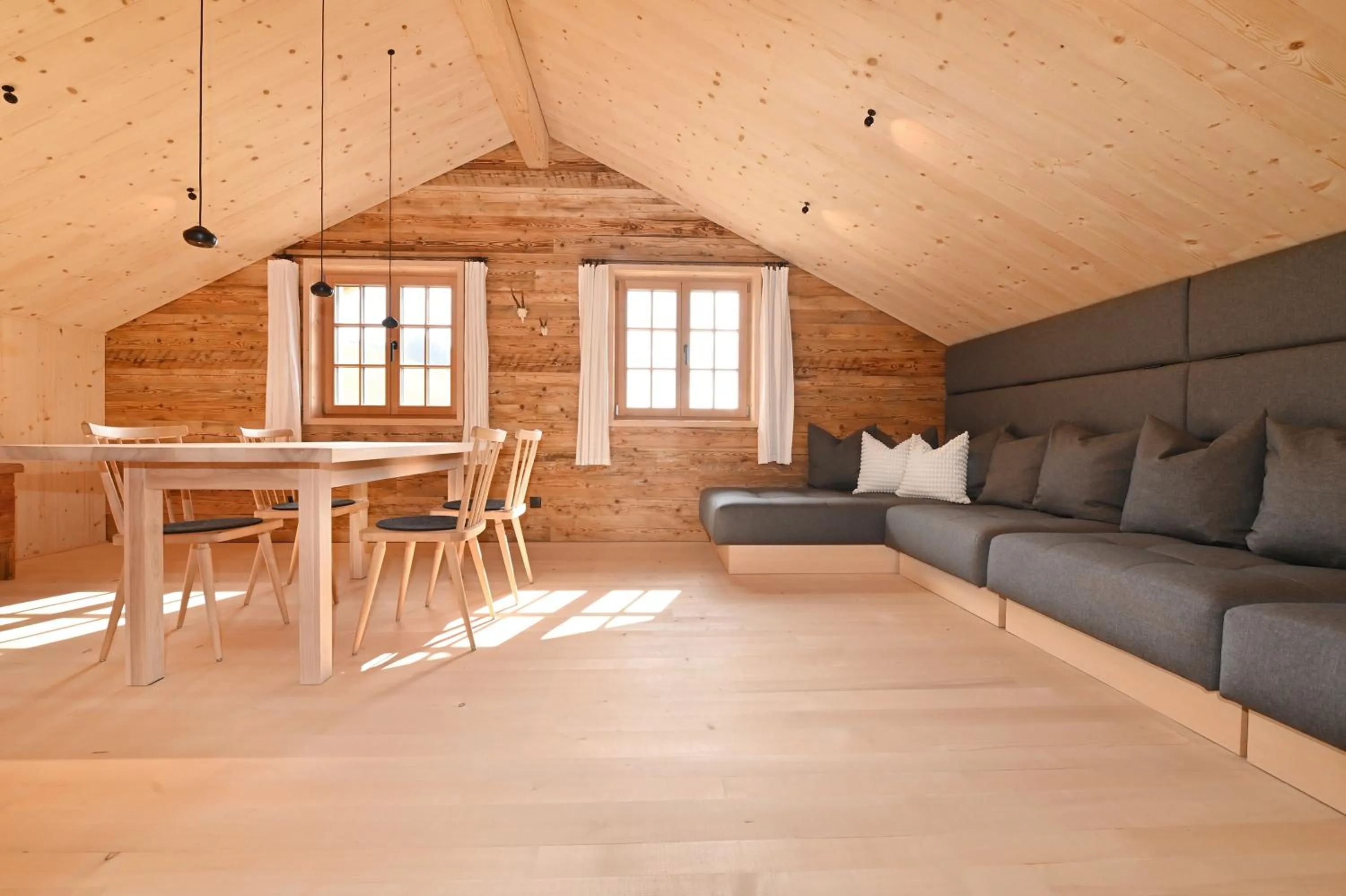 Photo of the whole room in UNSER VORSÄSS - Geißkopf