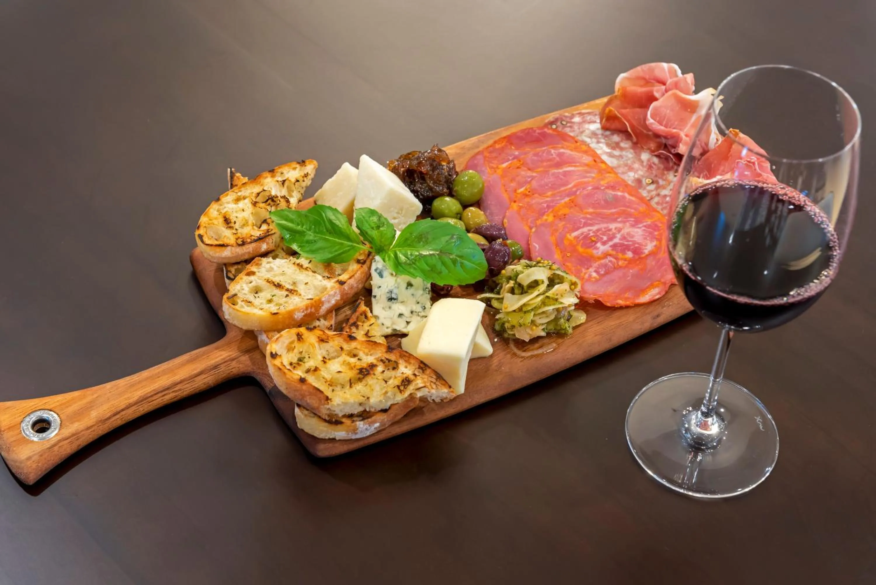 Restaurant/places to eat in Cambria Hotel Shelby Township - Detroit Utica