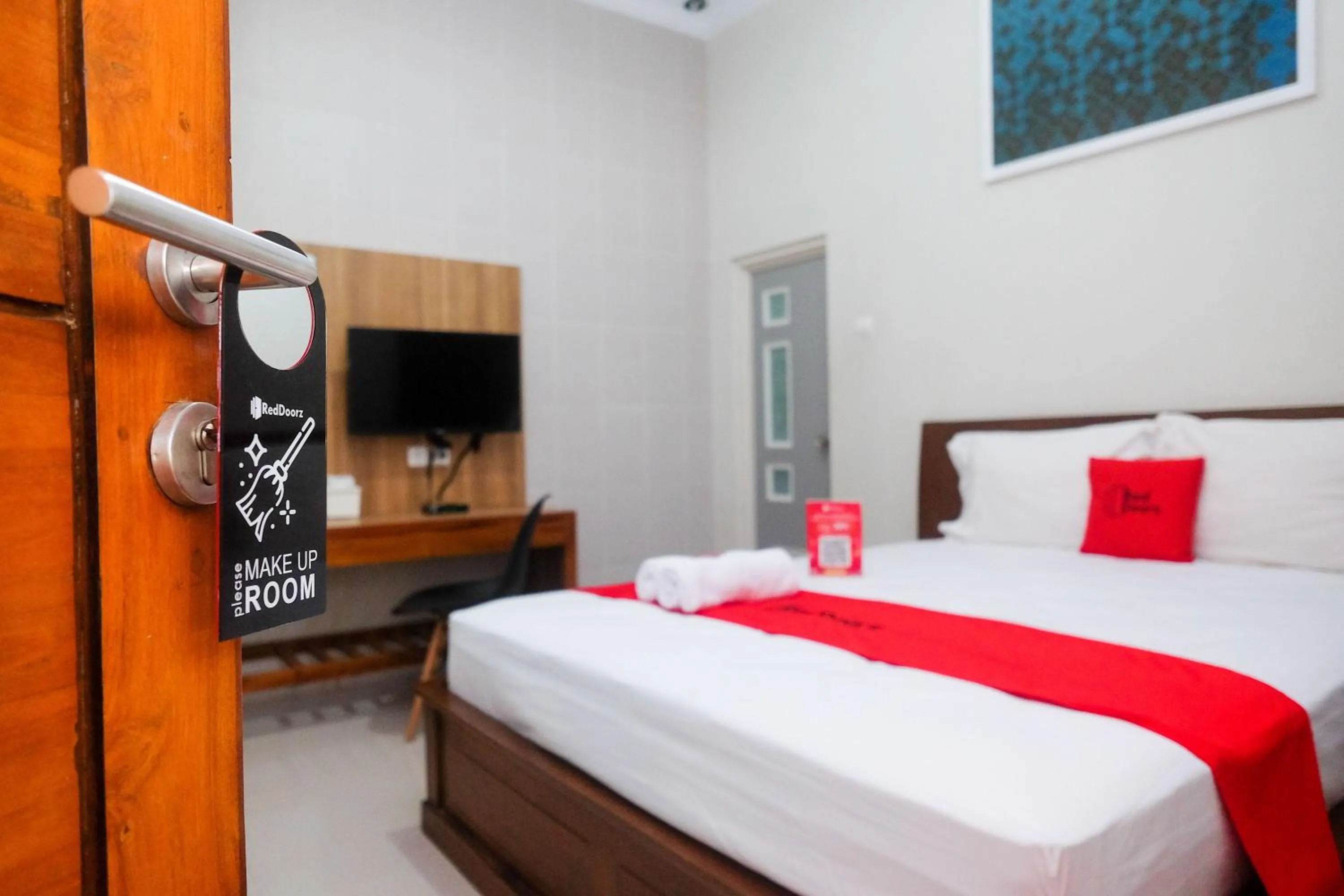 Bed in RedDoorz Syariah near Pascasarjana UGM 3
