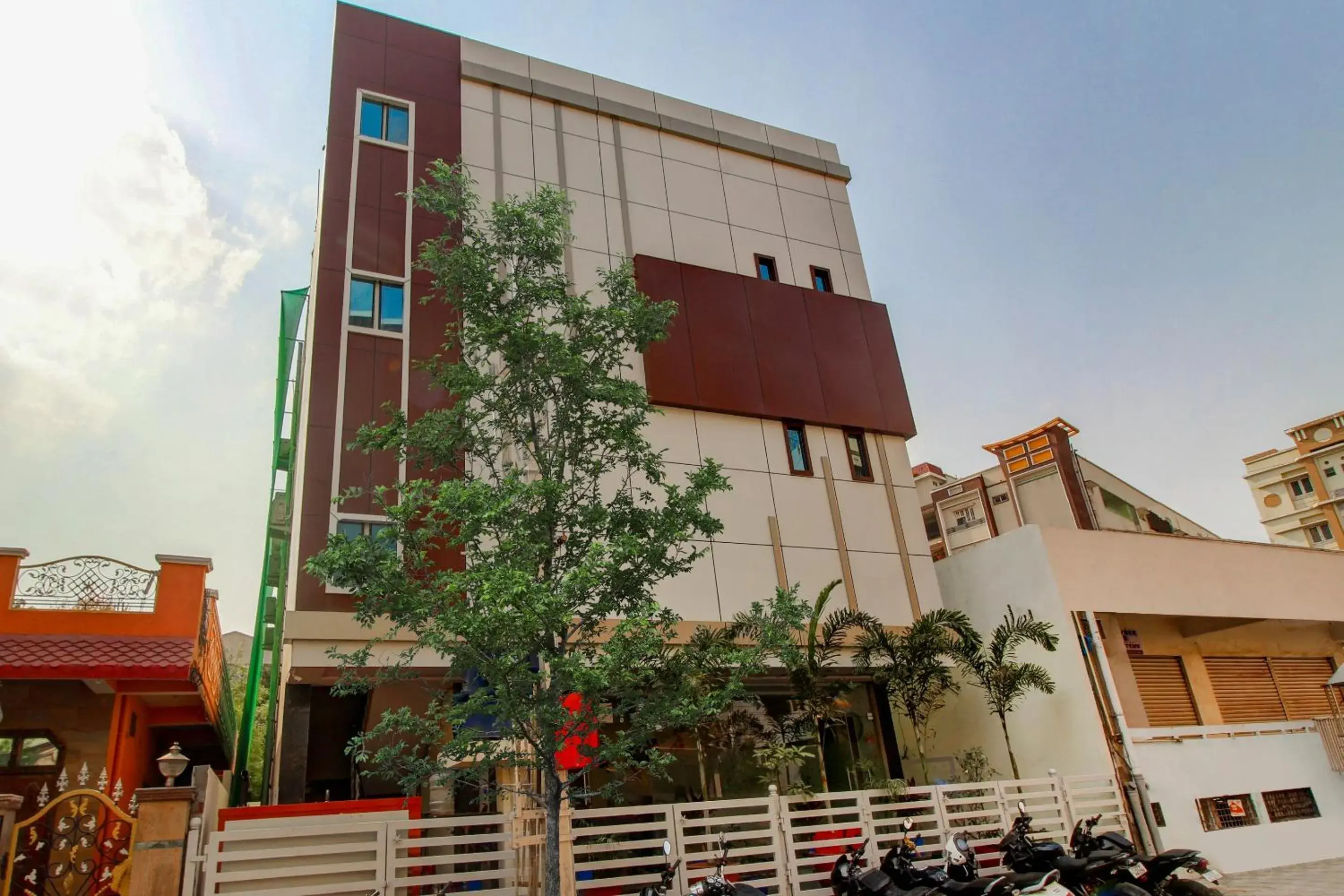 Facade/entrance in Hotel Blue House Facade/entrance in Hotel Blue House