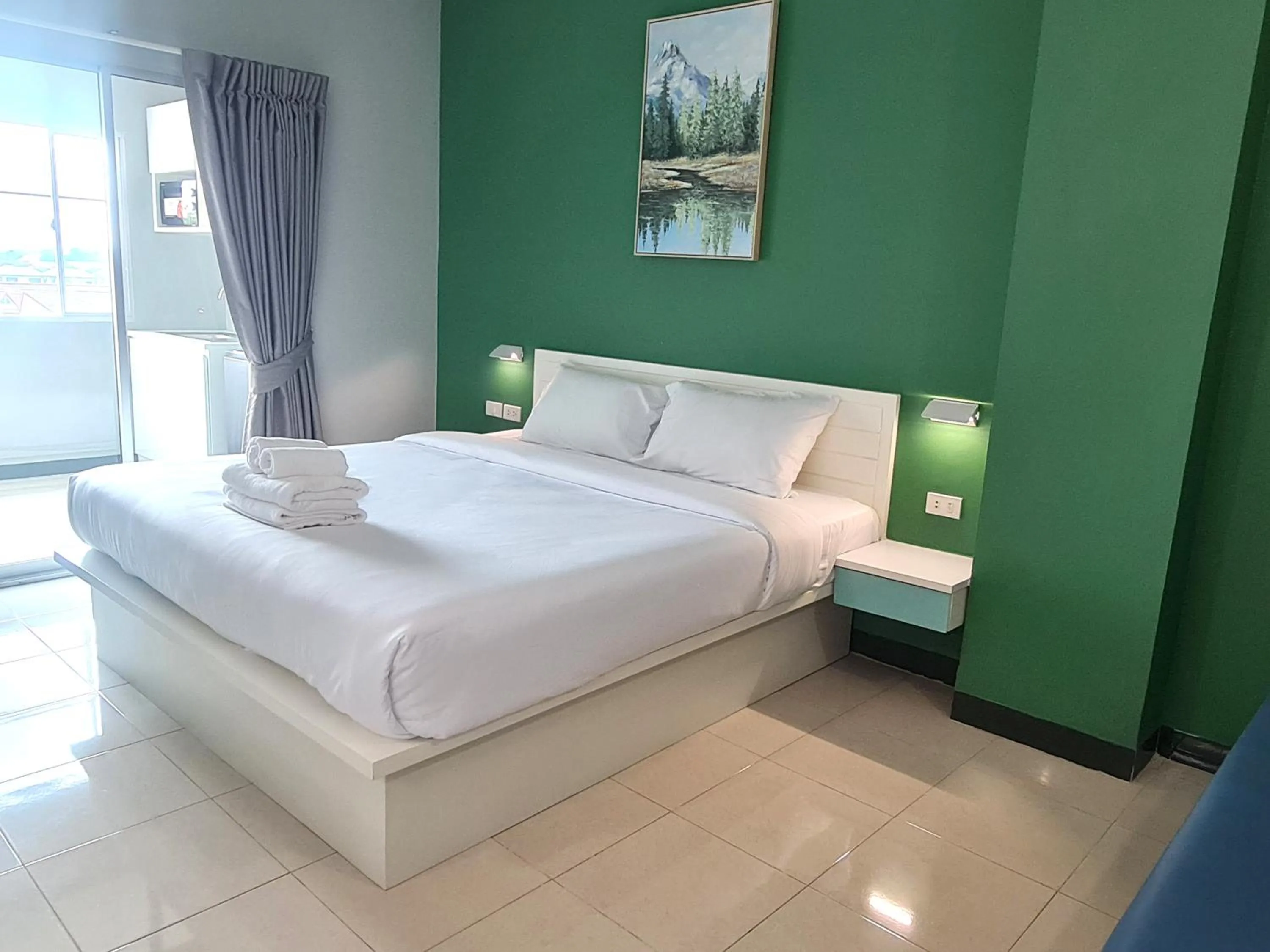 Bedroom, Bed in Fullroom 77 Srinakarin