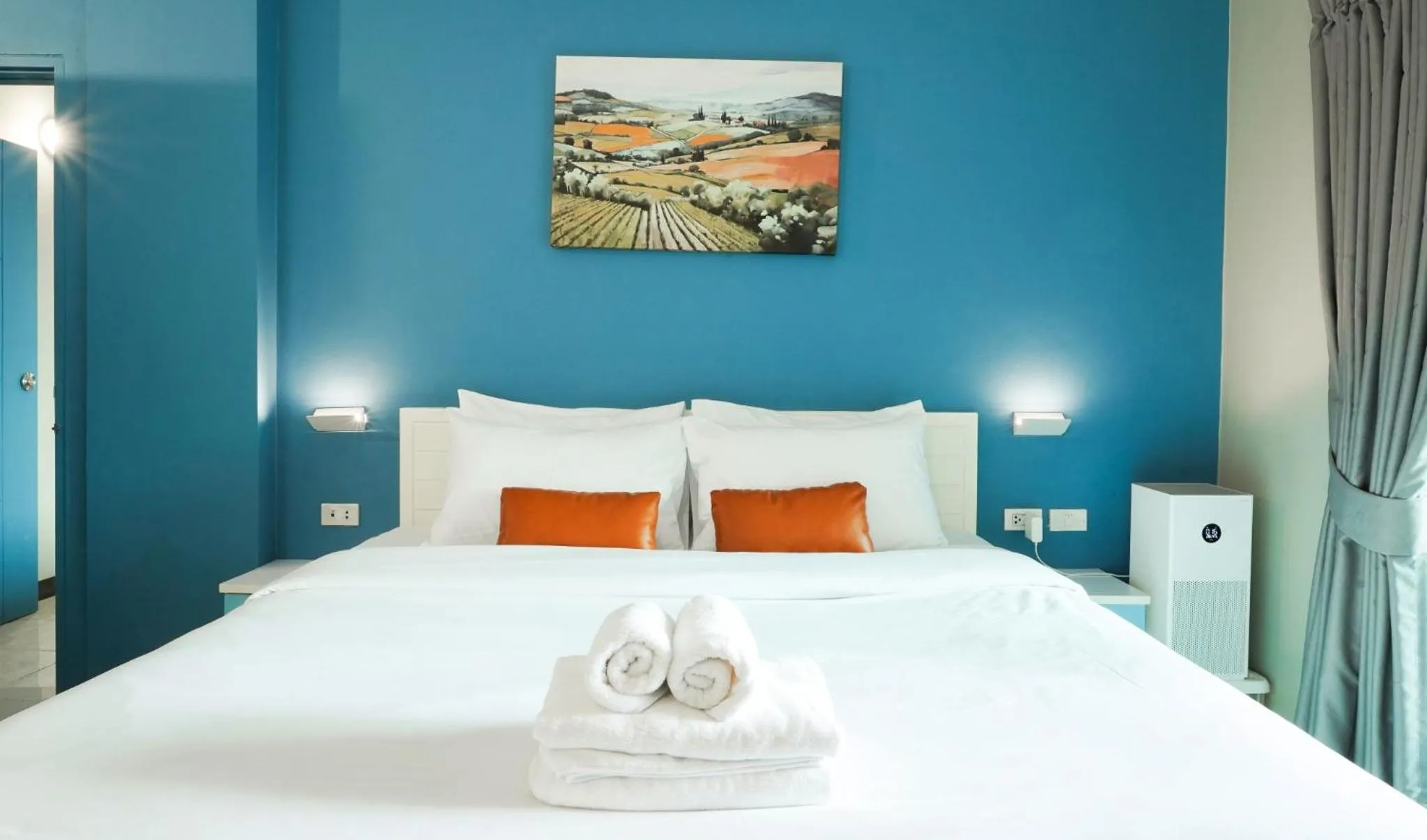 Bed in Fullroom 77 Srinakarin