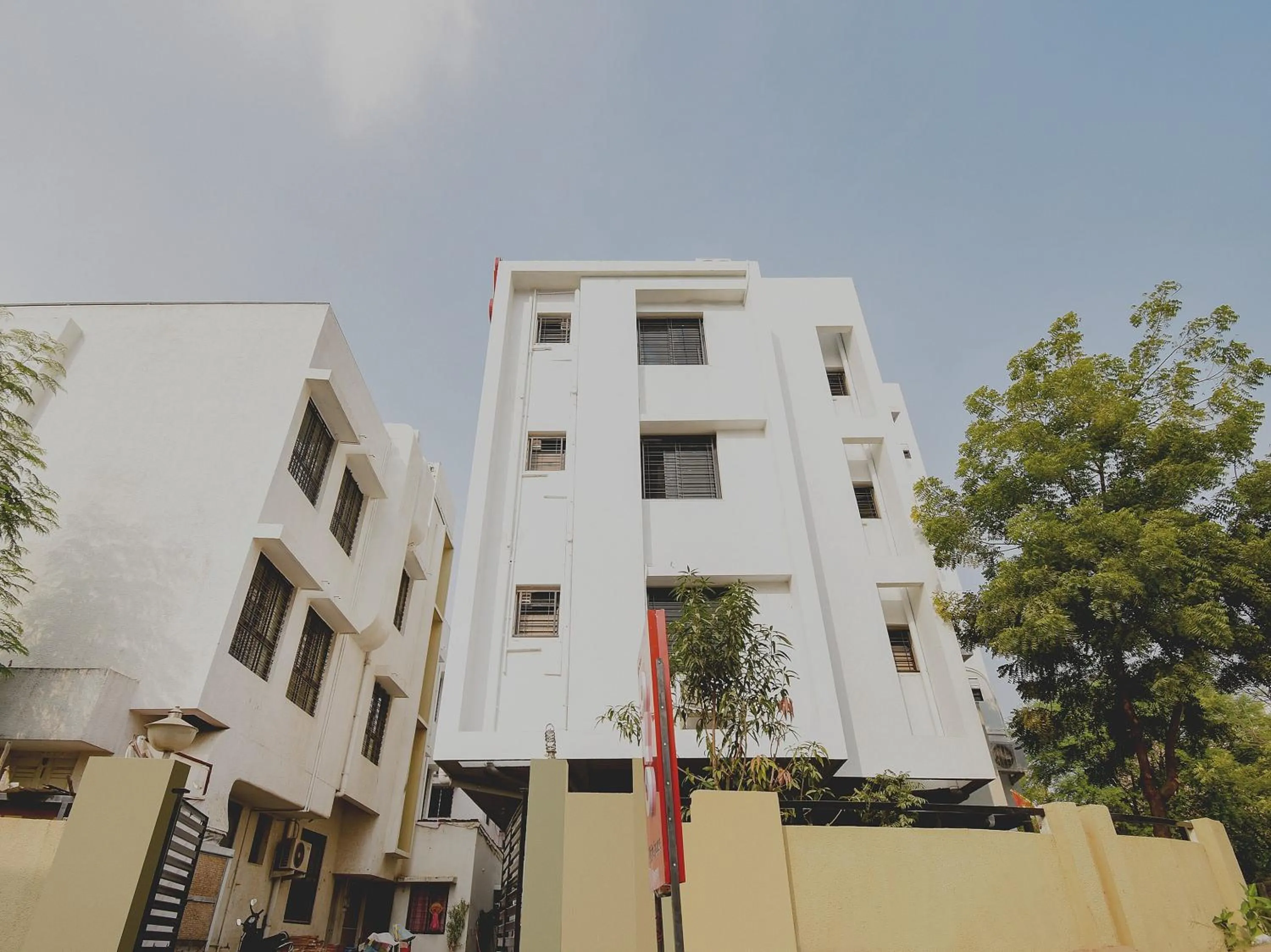 Facade/entrance in Super Collection O White House Regency