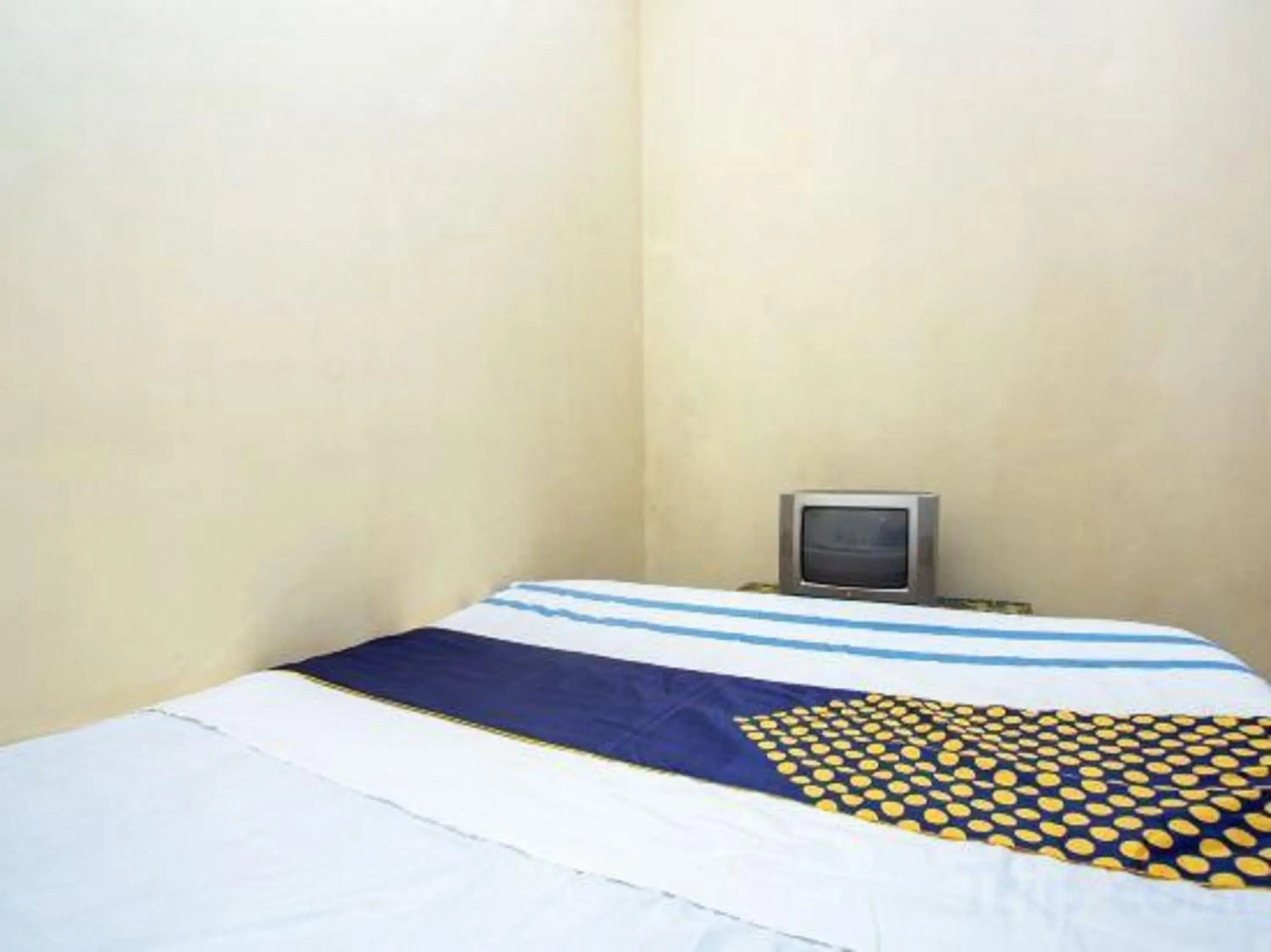 Bedroom, Bed in Hotel O Buana Jaya Guest House Bedroom, Bed in Hotel O Buana Jaya Guest House