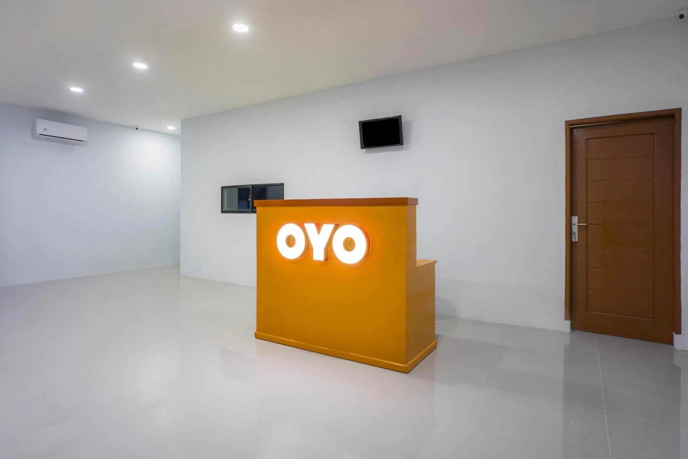 Lobby or reception in Hotel O Citra Anggrek Lobby or reception in Hotel O Citra Anggrek