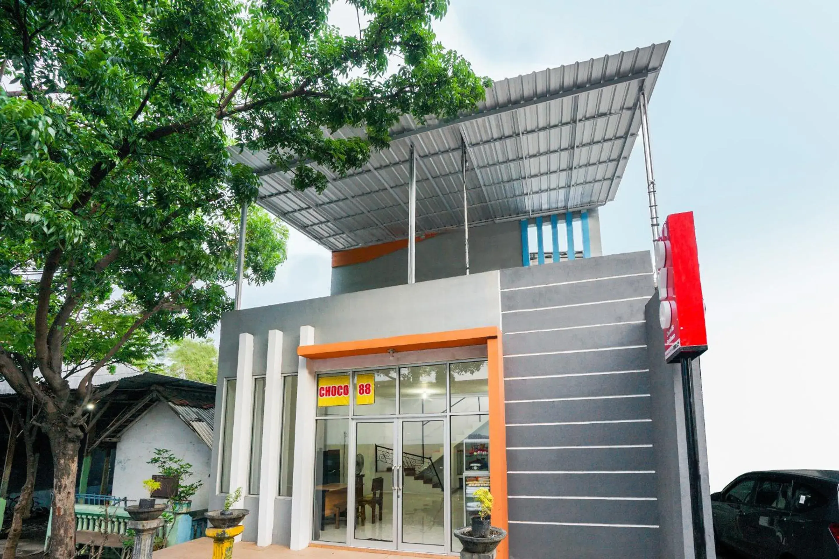 Facade/entrance in Hotel O Choco 88 Residence Facade/entrance in Hotel O Choco 88 Residence