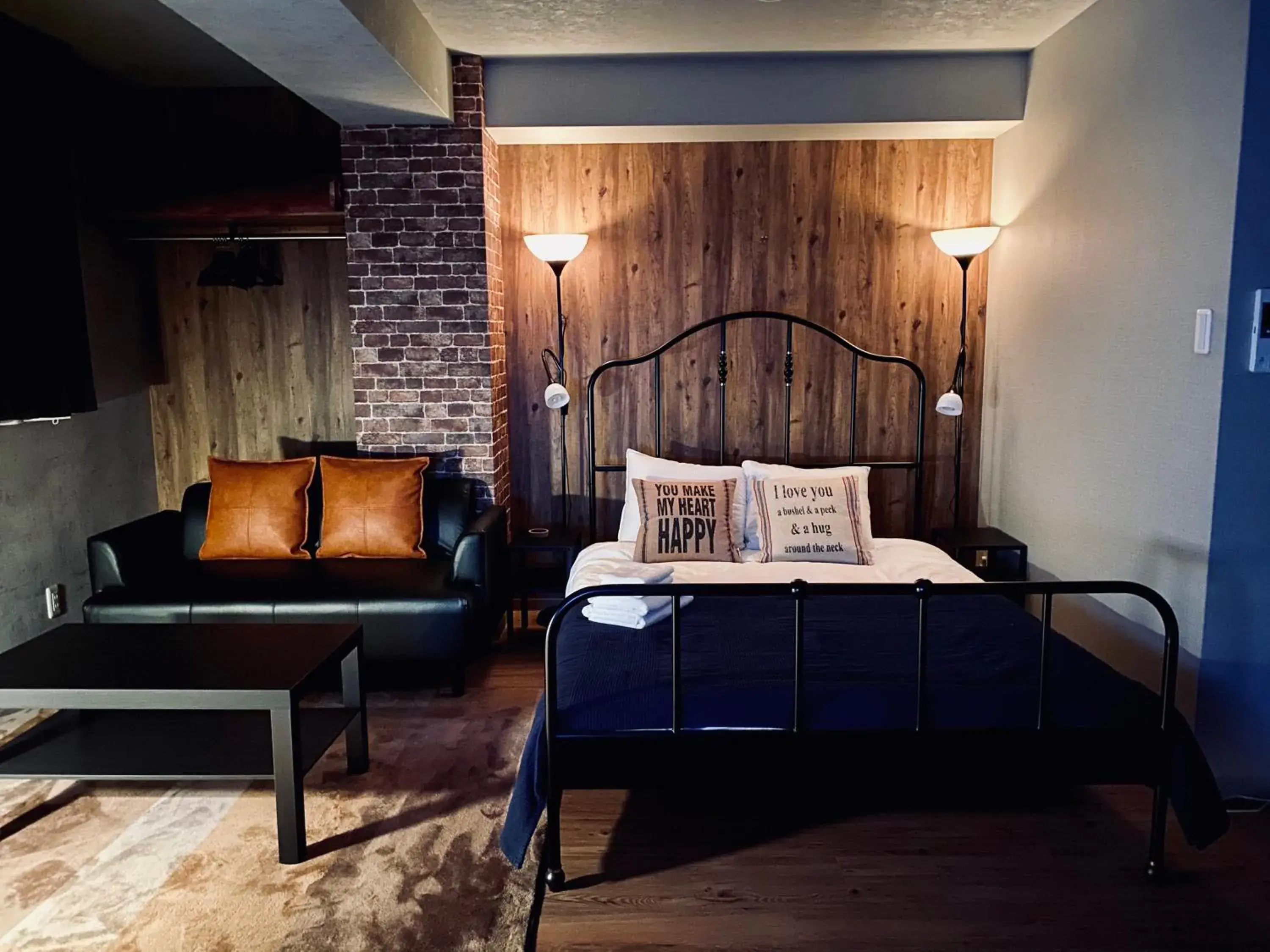 Bed in ffosaka.com Bed in ffosaka.com