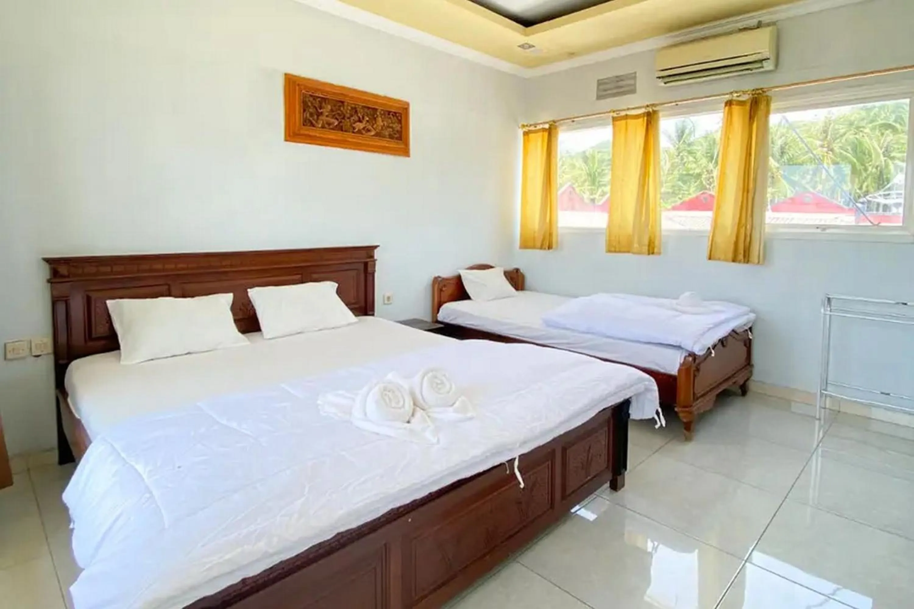 Bed in Puri Karimunjawa RedPartner