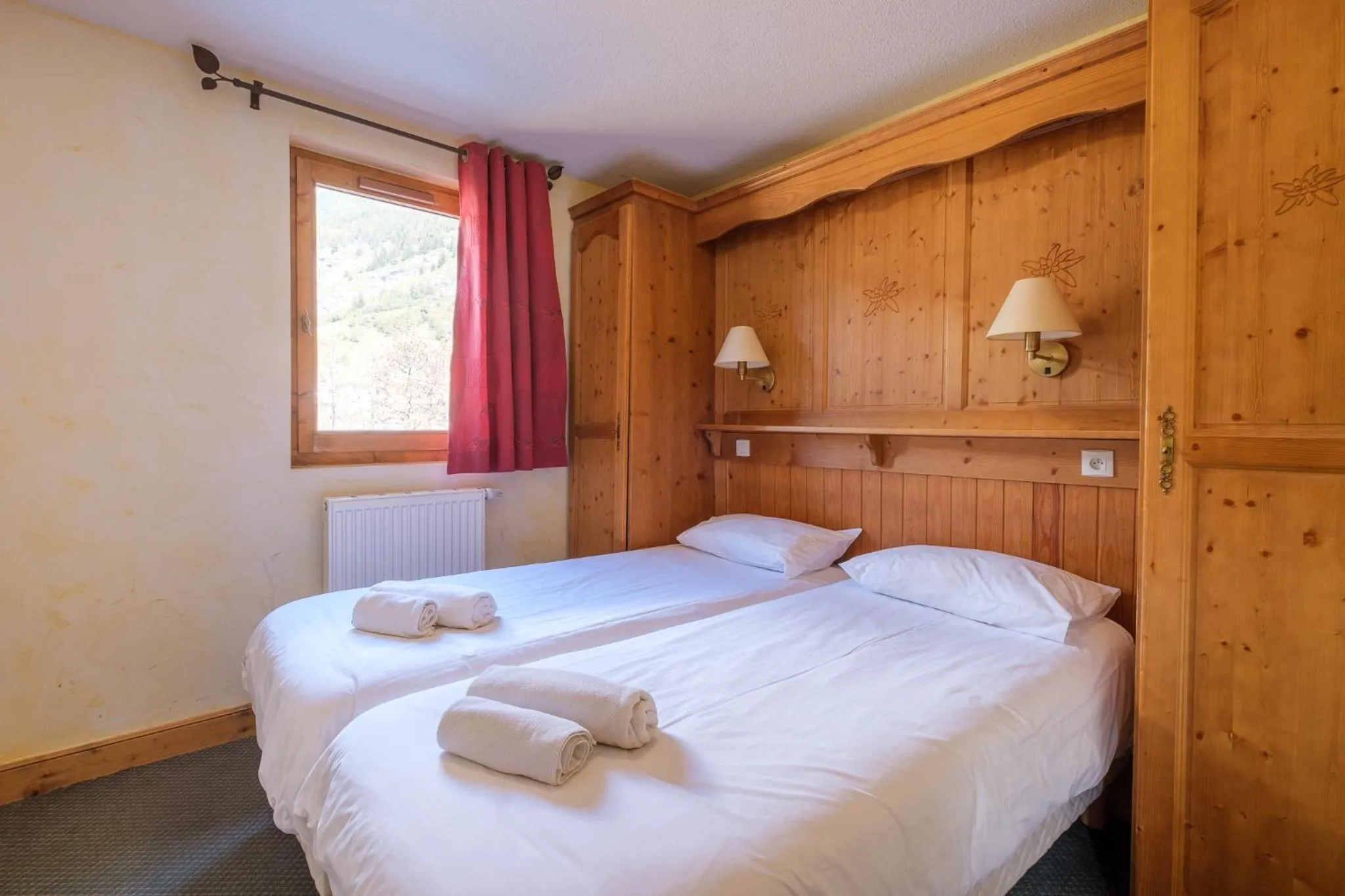 Bedroom, Bed in Résidence Les Balcons de Val Cenis Village