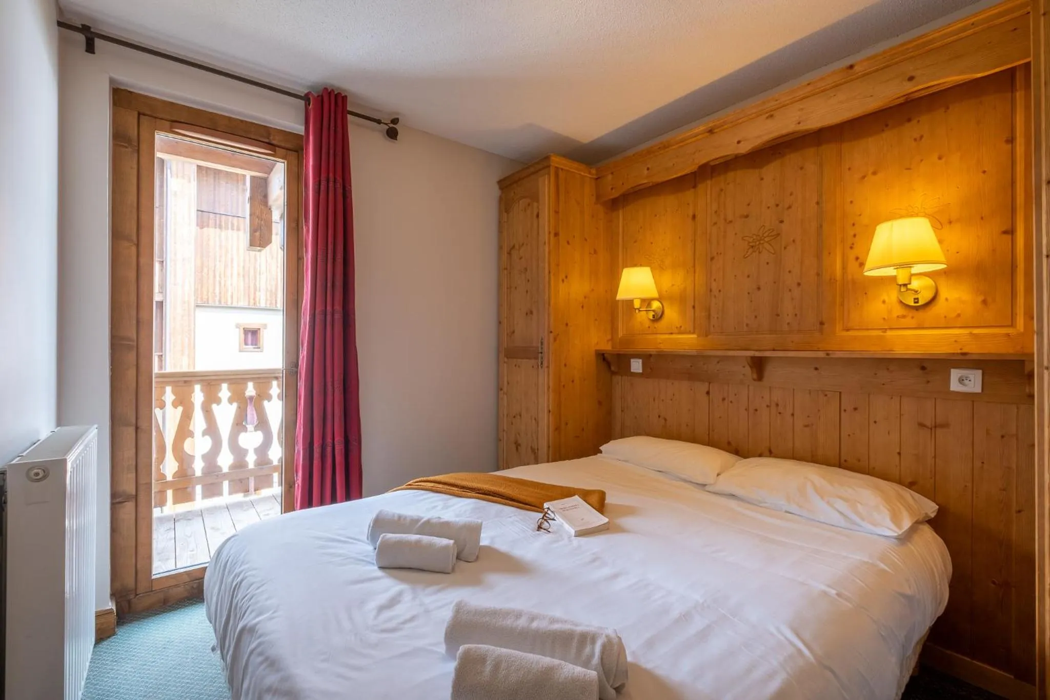 Bedroom, Bed in Résidence Les Balcons de Val Cenis Village