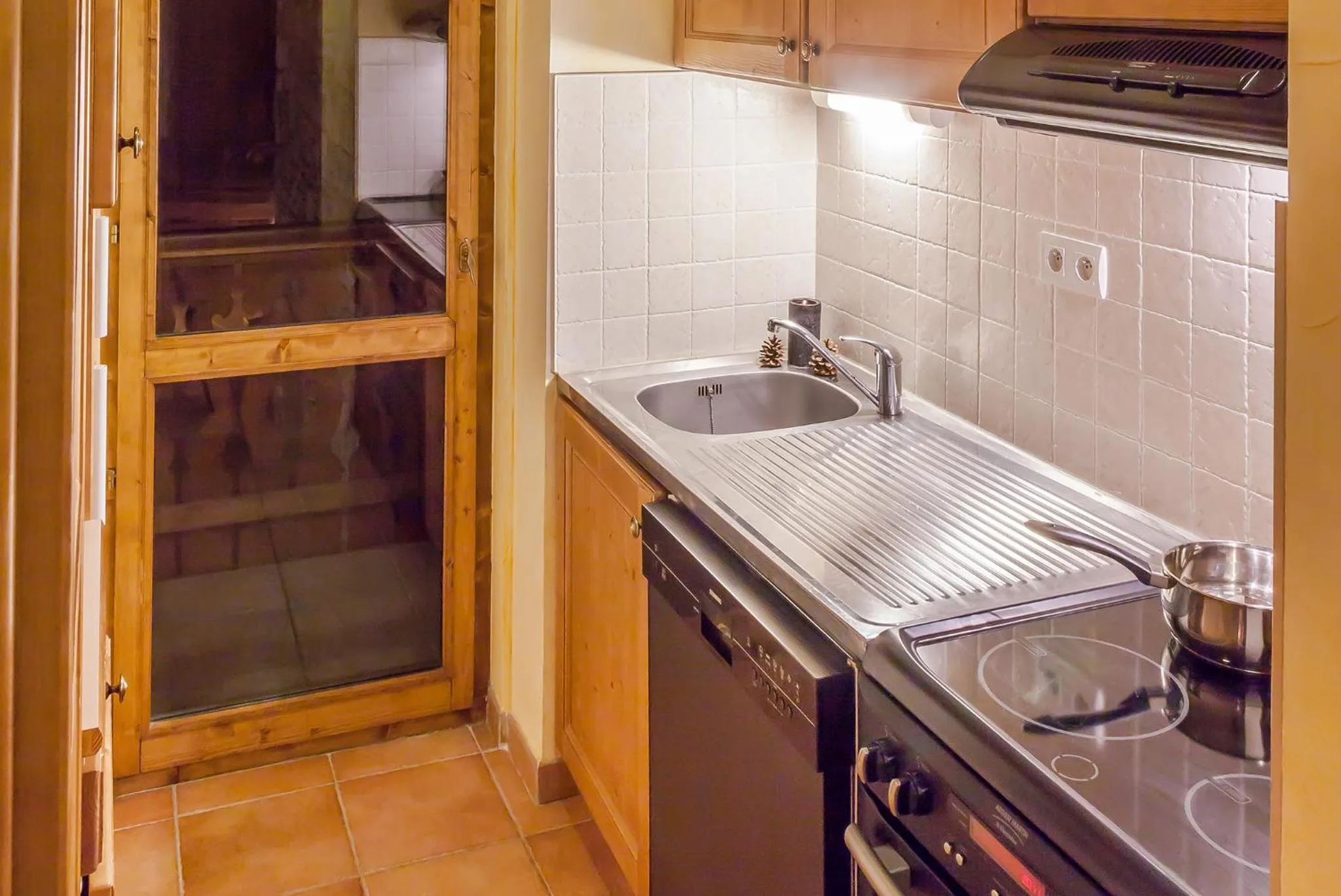 kitchen in Résidence Les Balcons de Val Cenis Village